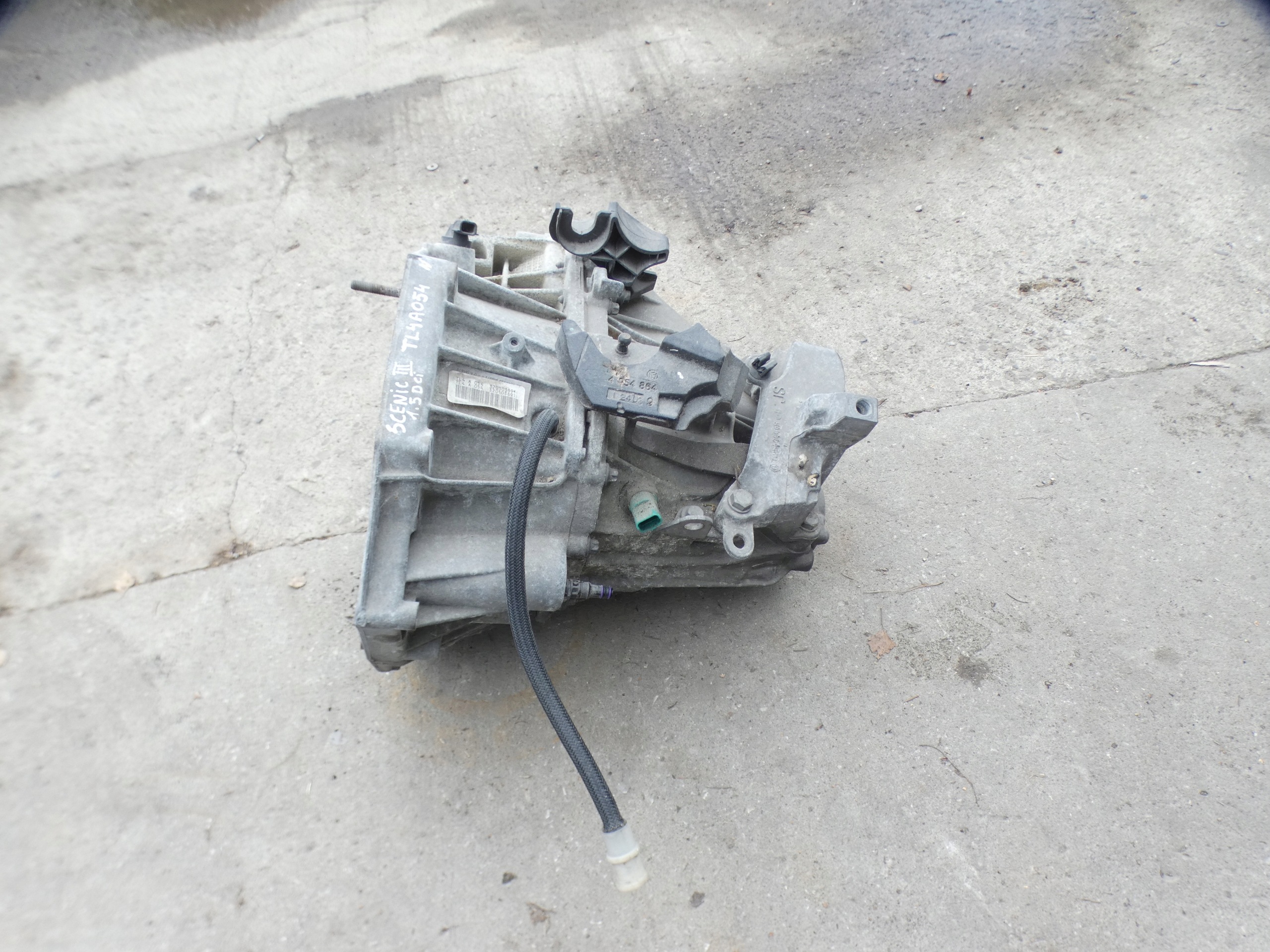 CAMBIO manuale RENAULT 1.5 DCI. Tl4a054