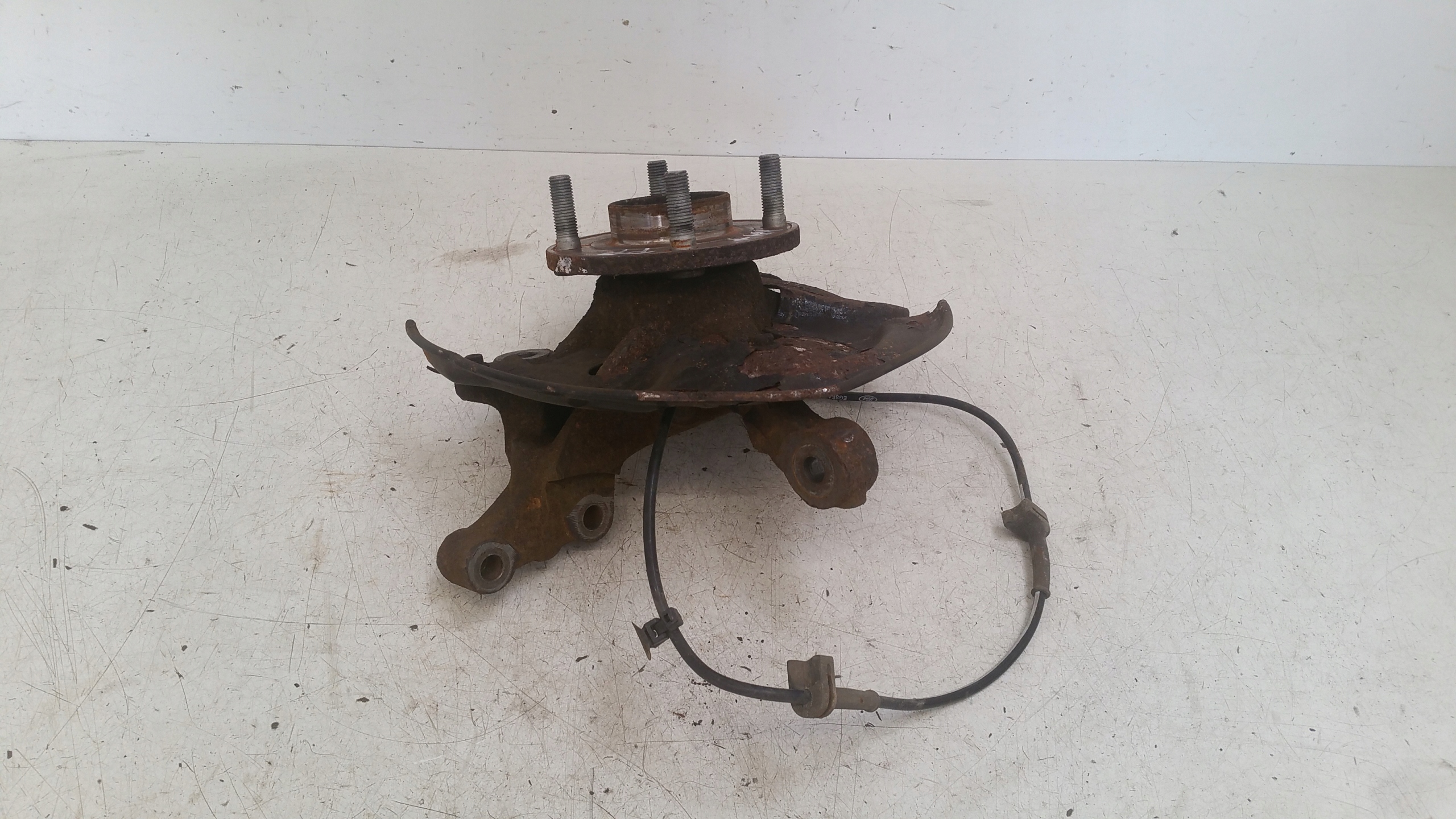 swing right front AY1C3K170B4A Ford KA +