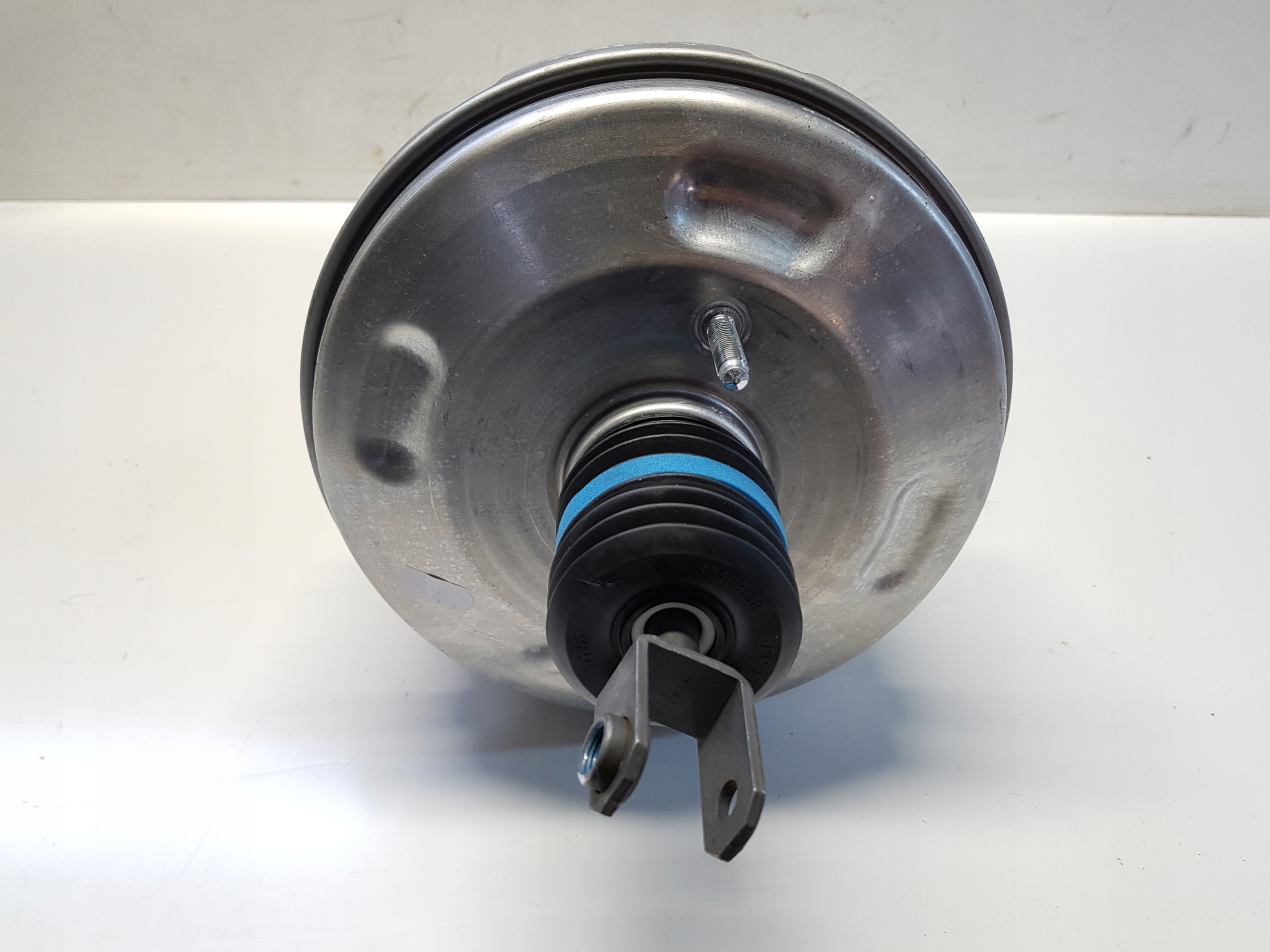 MERCEDES W247 SERVO BREMSE A2474300100