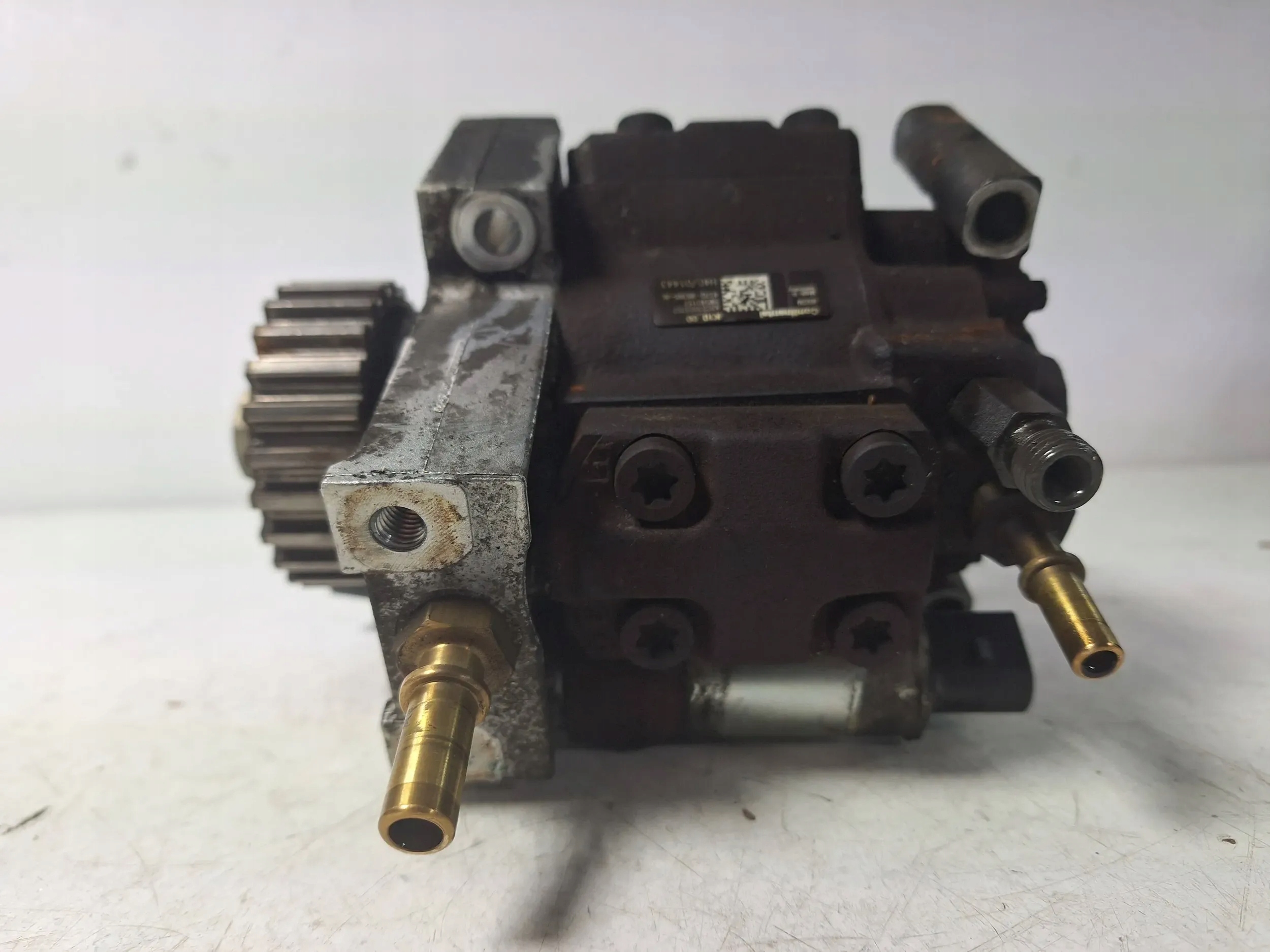 injection pump 4S7Q9B395AL Jaguar XF 2.7 D
