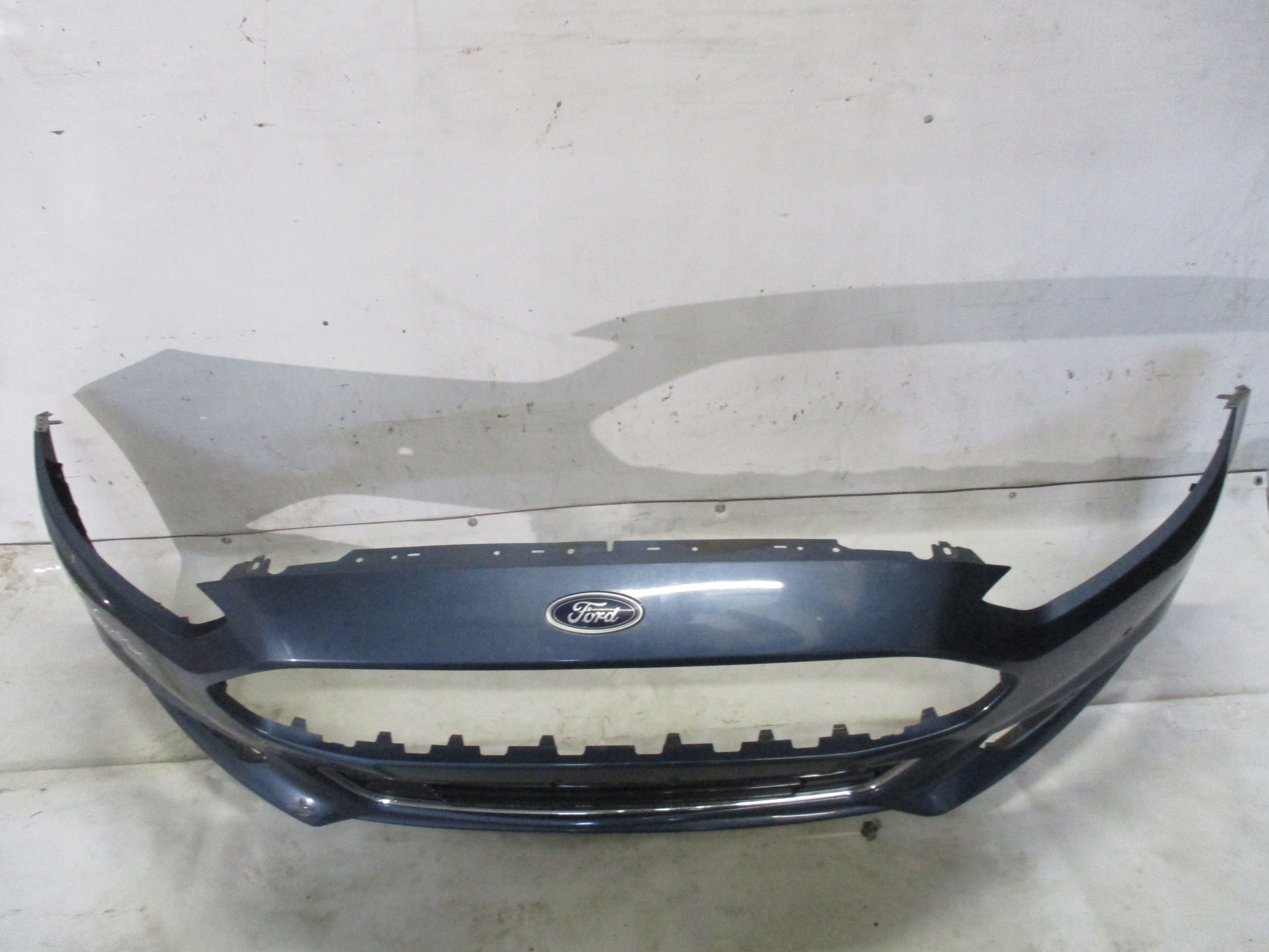 bumper front front Ford Mondeo MK5 15-19r 6xPDC