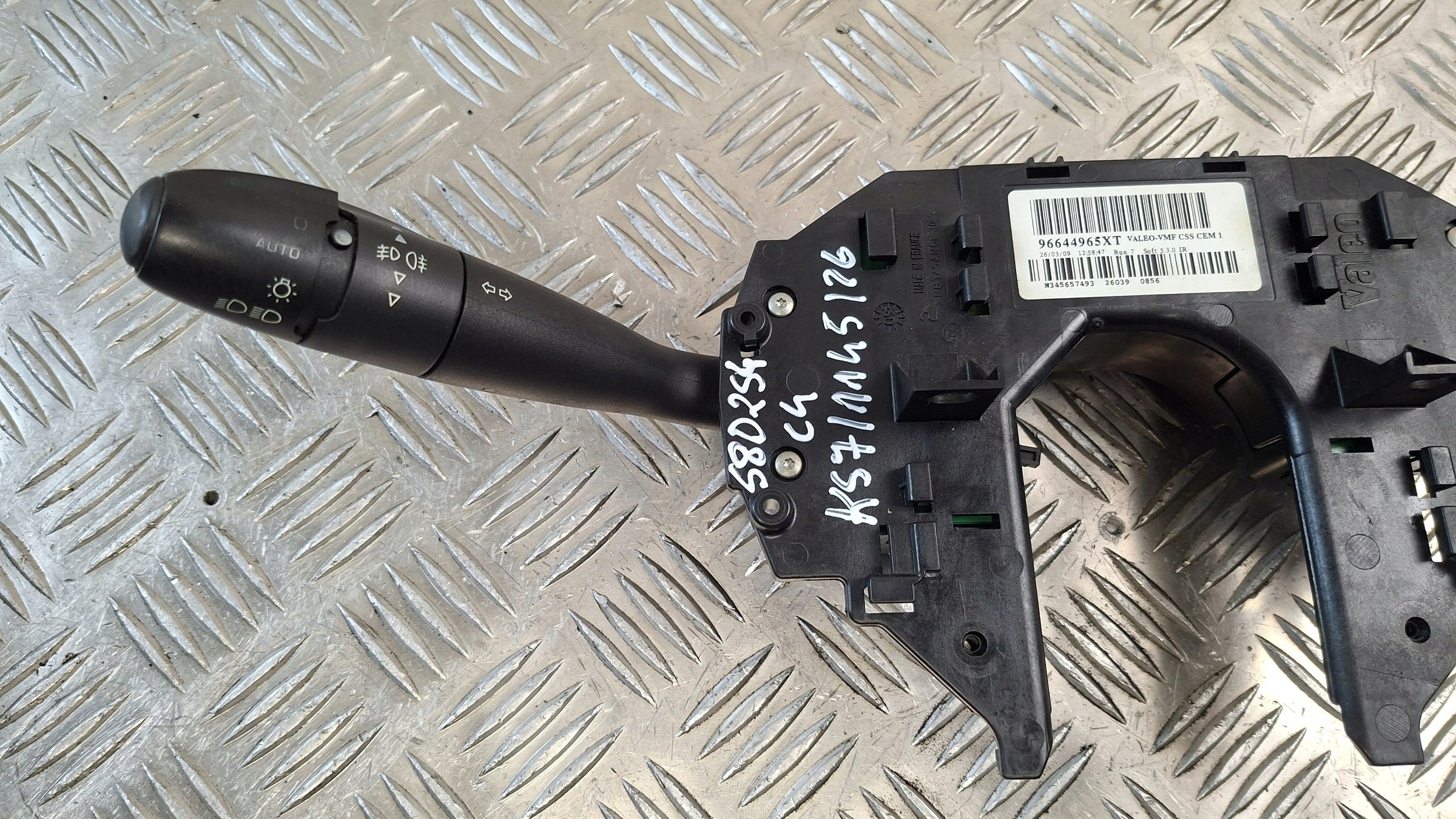 commande levier commodo sous volant CITROEN C4 2.0HDI