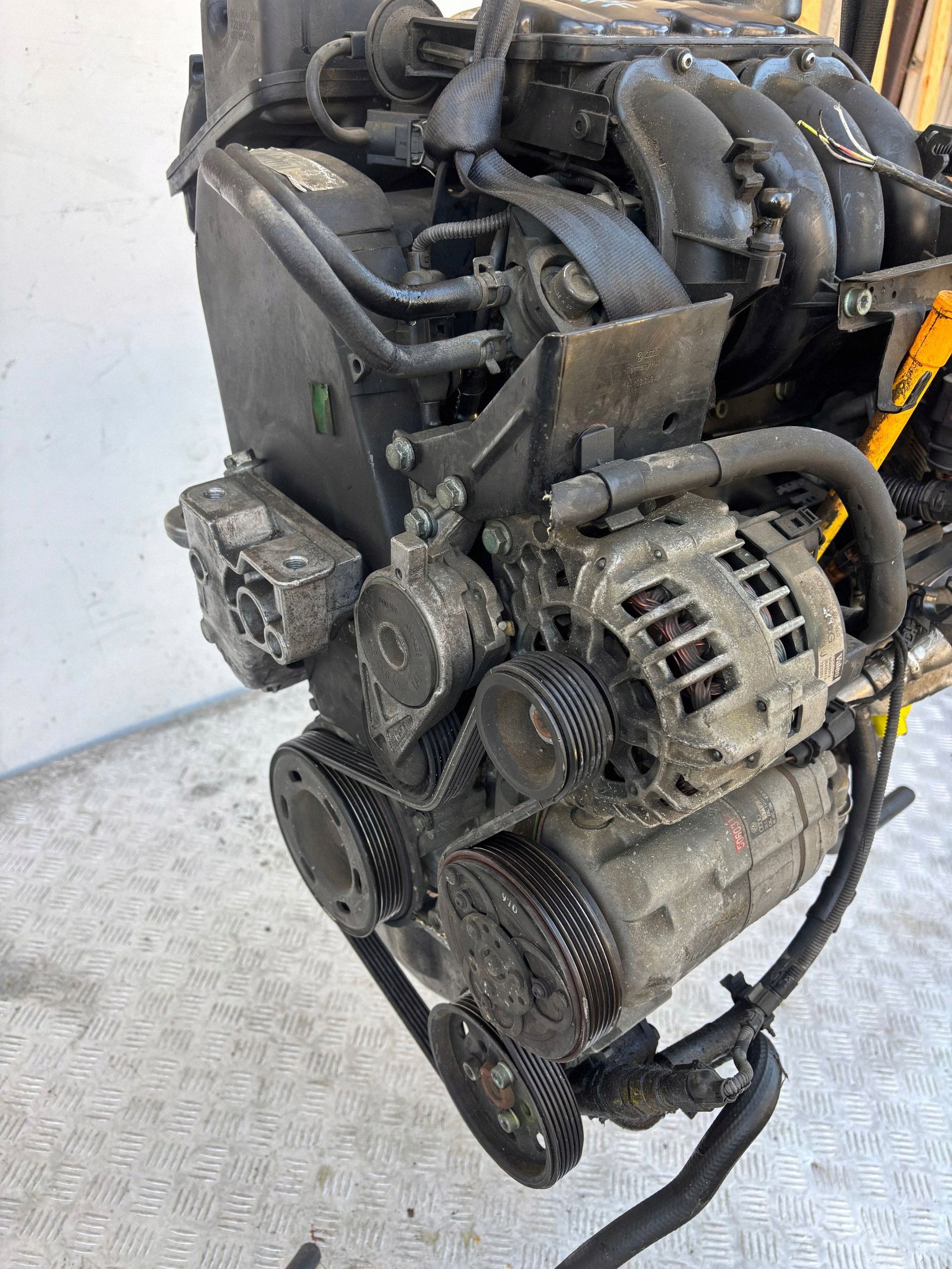 engine complete APF 1.6 AUDI A3 8L