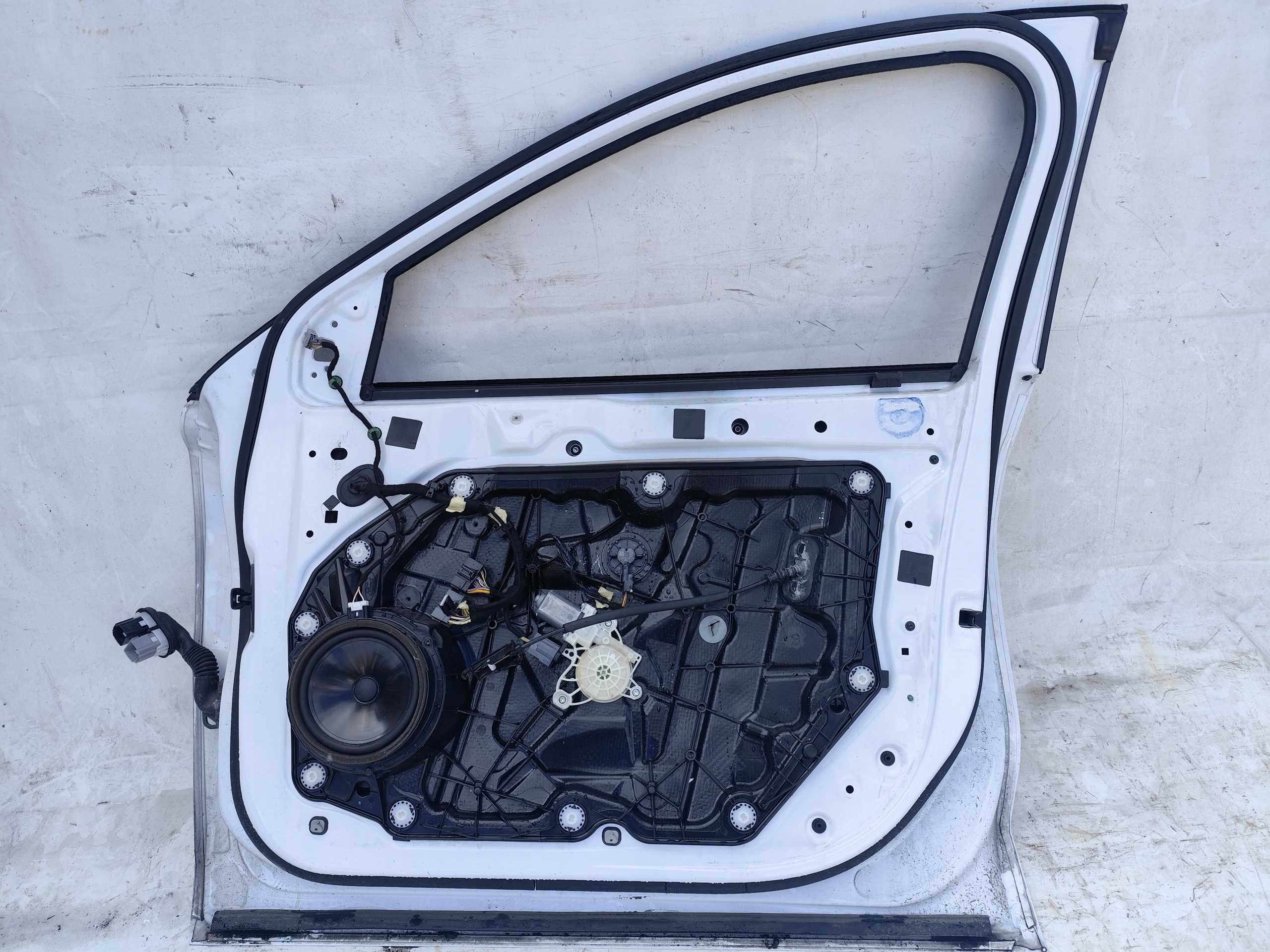 FORD FOCUS MK4 door front right DEMONTAZ