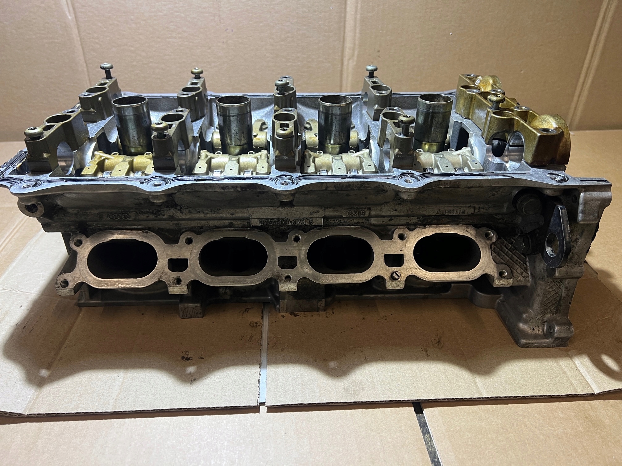 AUDI 4.2 FSI V8 BAT TESTATA Motore 079103373G