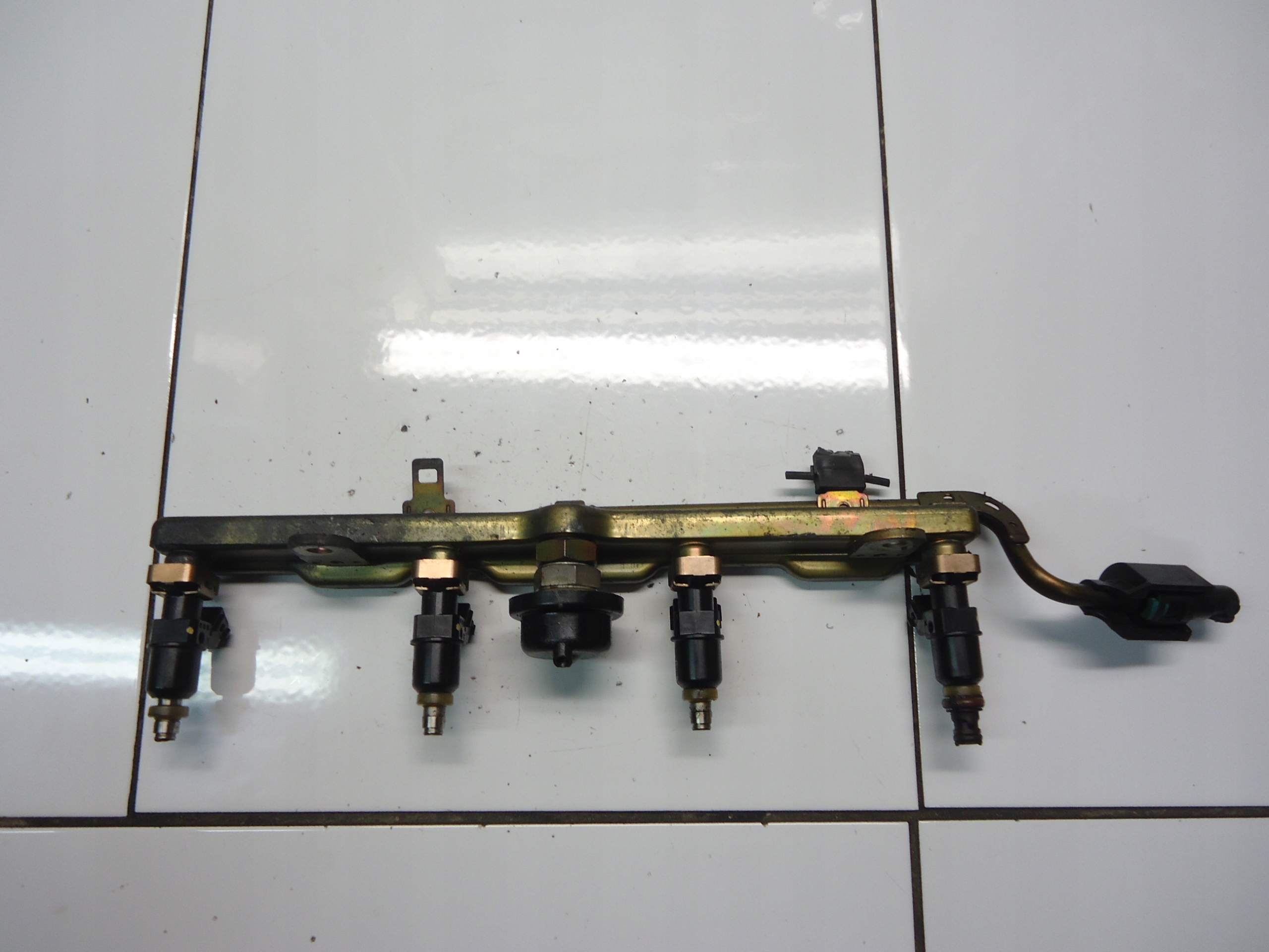 HONDA FR-V 2.0 et-VTEC K20A9 Rampe injection