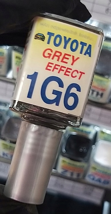 

Zaprawka Lakiernicza Toyota 1G6 grey effect