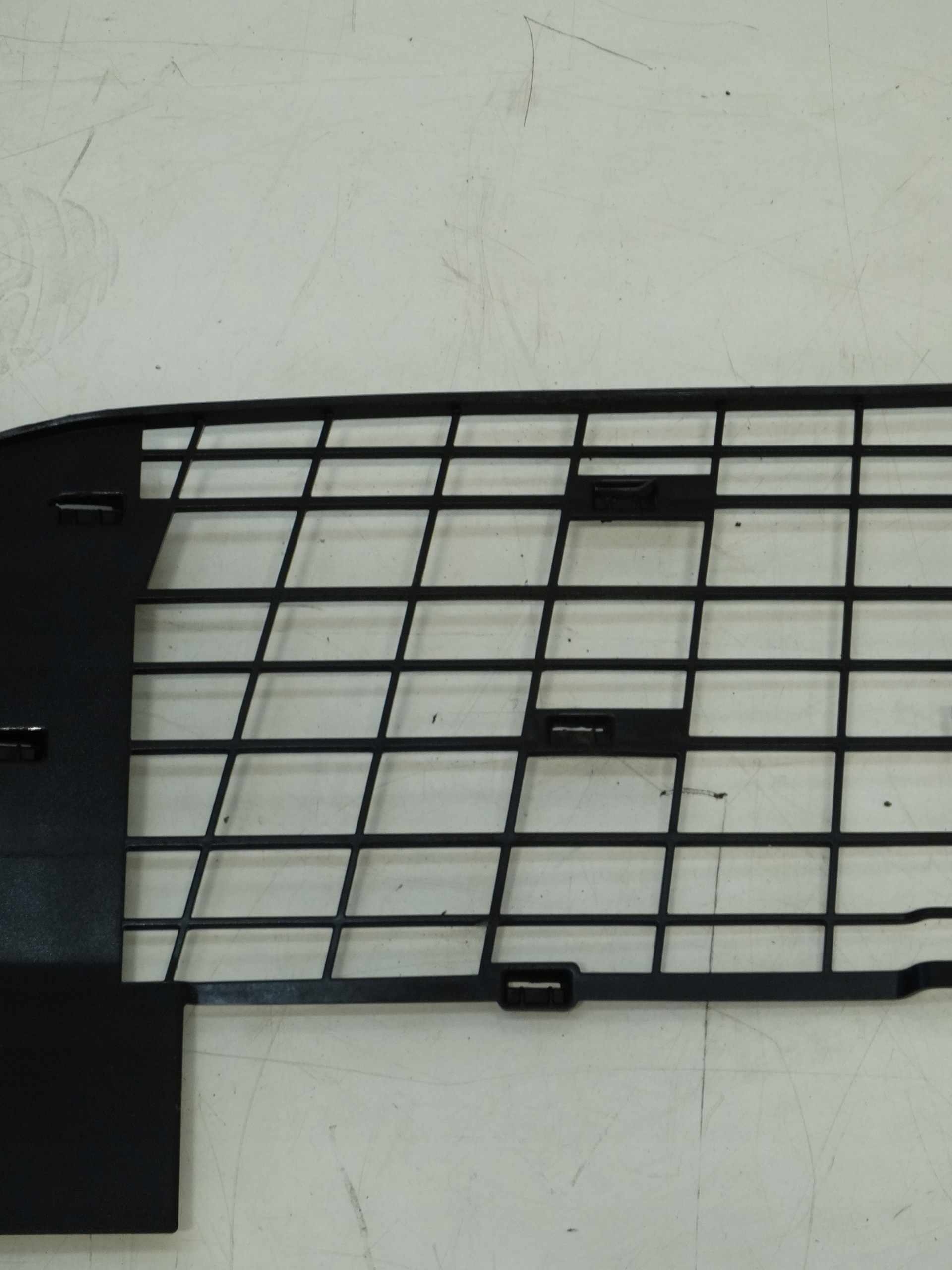 maska nárazníku předek RENAULT MASTER III OPEL MOVANO B 0001045706