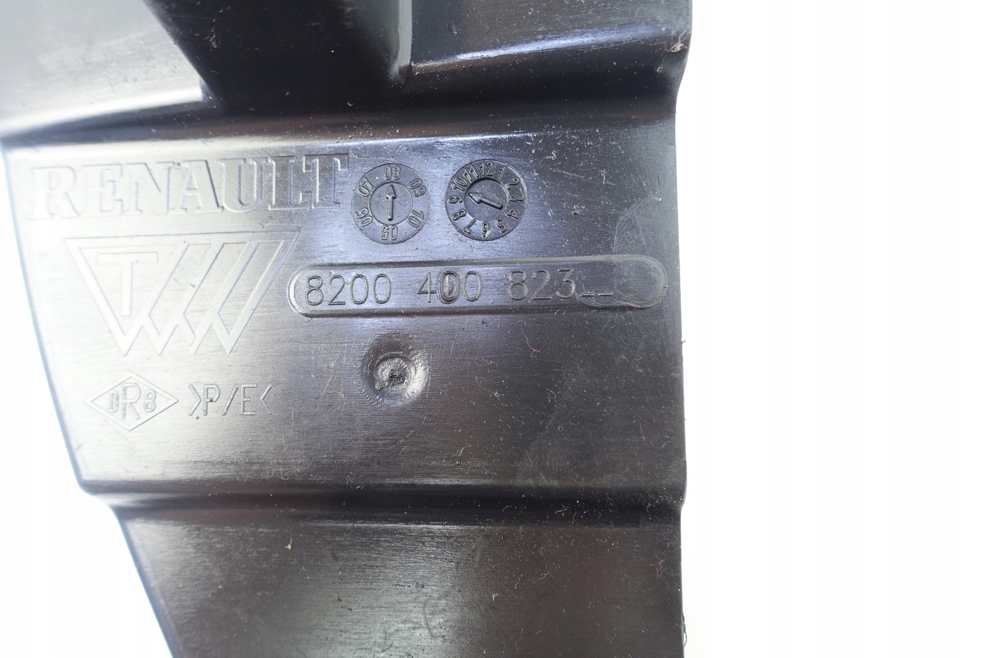 OBUDOWA RENAULT MASTER III 2 2 8200400823 Part manufacturer Renault OE