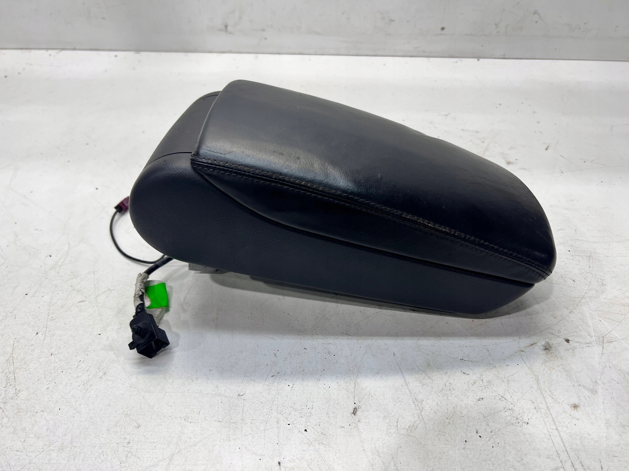 armrest front front AUDI A6 C6 leather