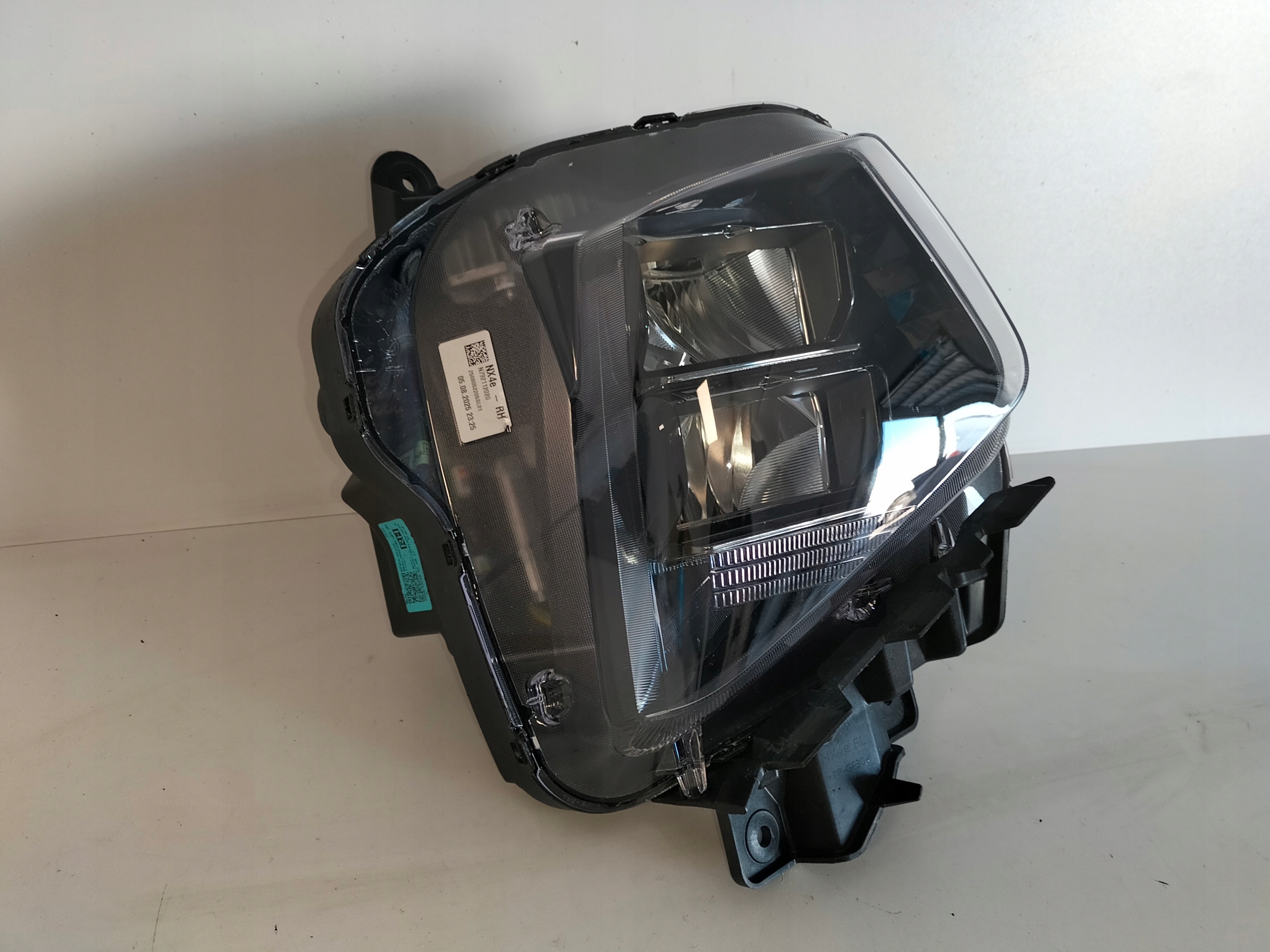 light front reflektor right HYUNDAI TUCSON 4 IV LIFT 24- FULL LED
