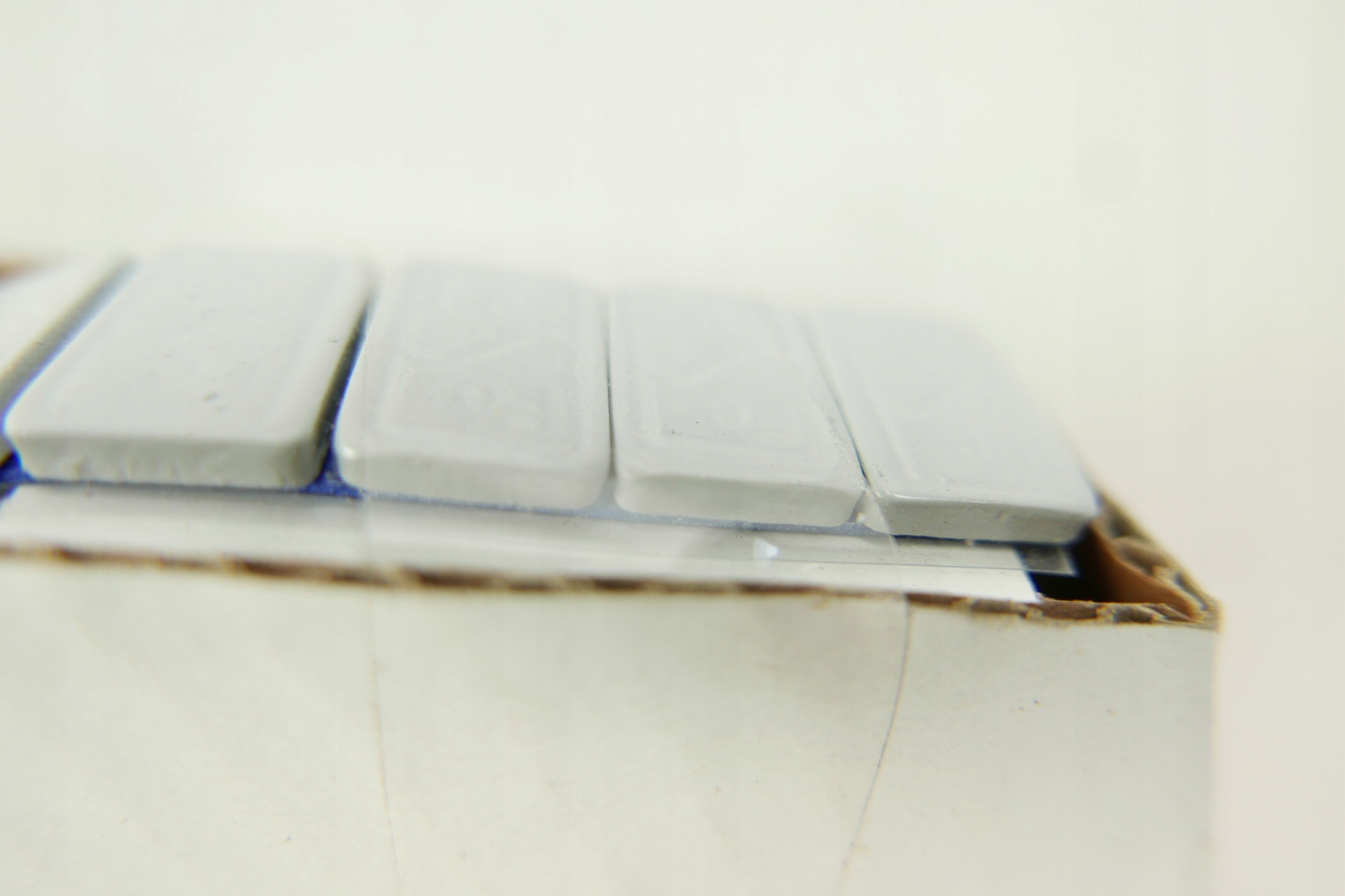 CIEZARKI KLEJONE DO FELG ALUMINIOWYCH 1000x5g Brand Hofmann