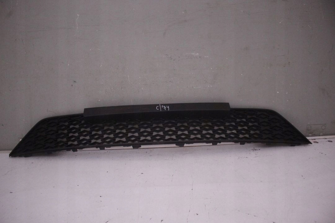 Skoda Octavia 1U Kühlergrill FRONTGRILL Kühlergitter - Thumbnail 1