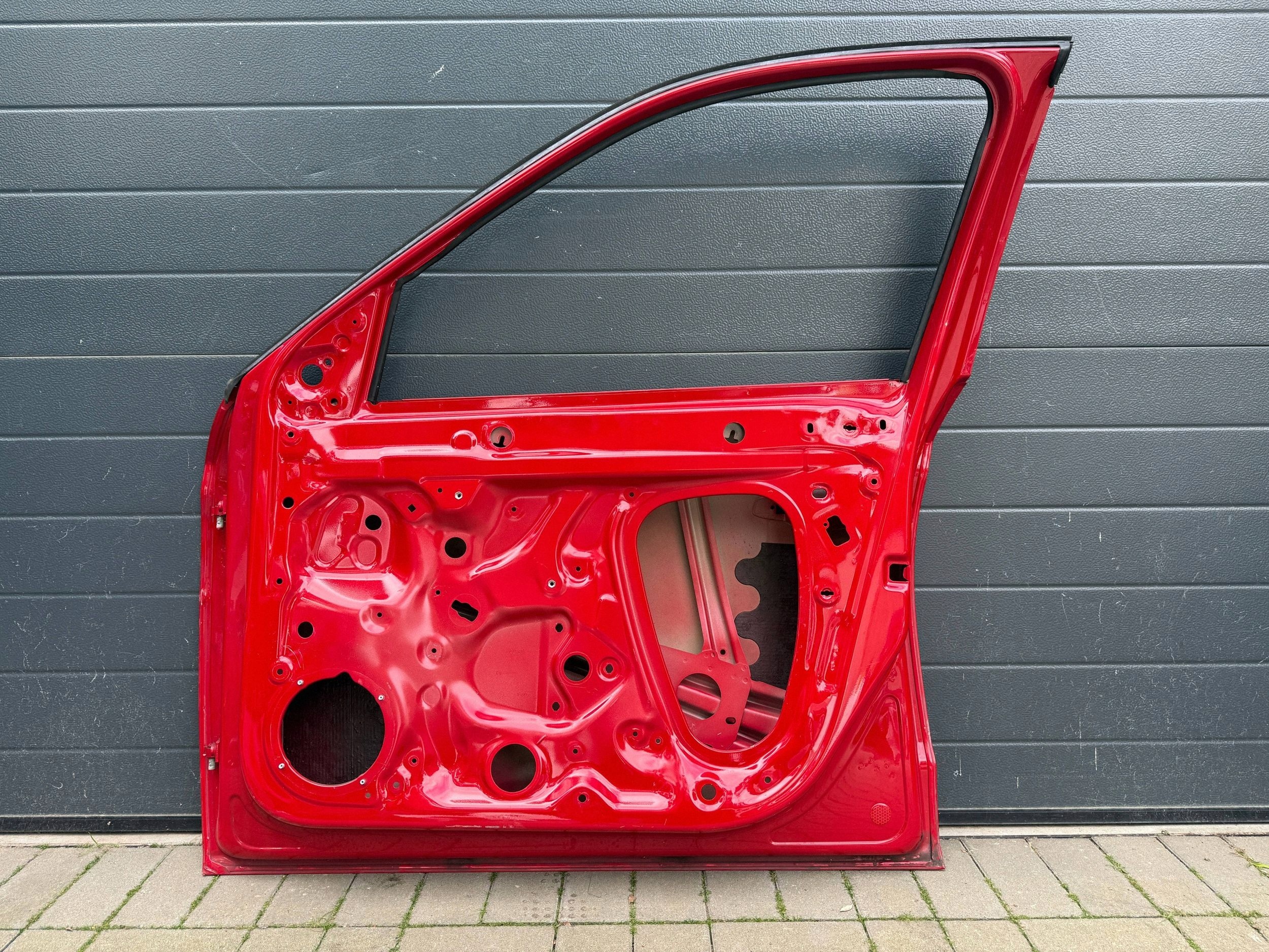 Skoda Octavia 4 IV door right front front