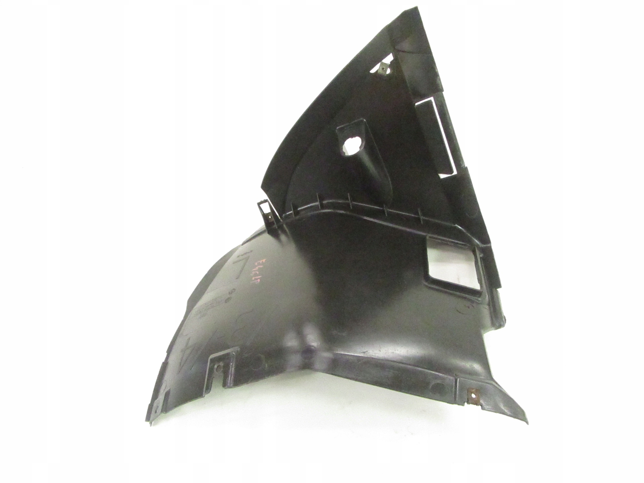 mudguard left front cover wheels BMW 3 e46 sedan KOMBI 8193811