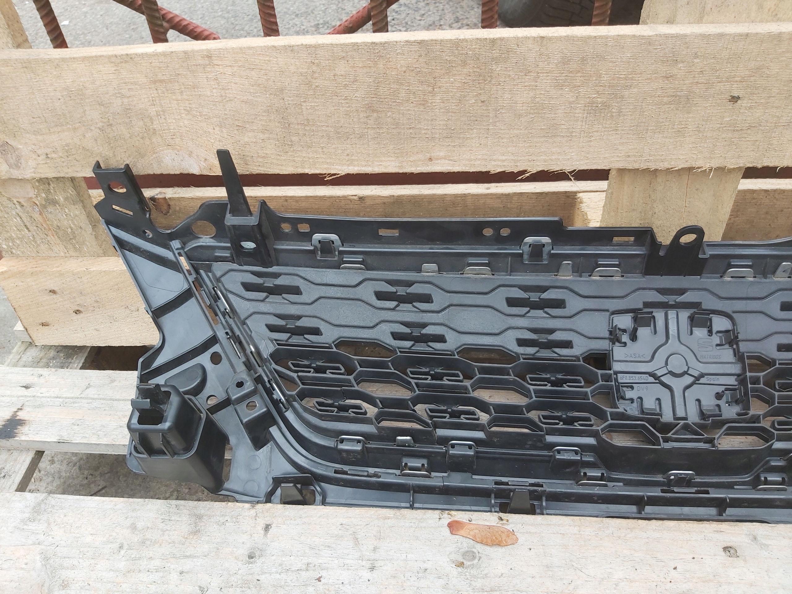 SEAT grille front grill IBIZA 17- 6F 6F0 853 654D