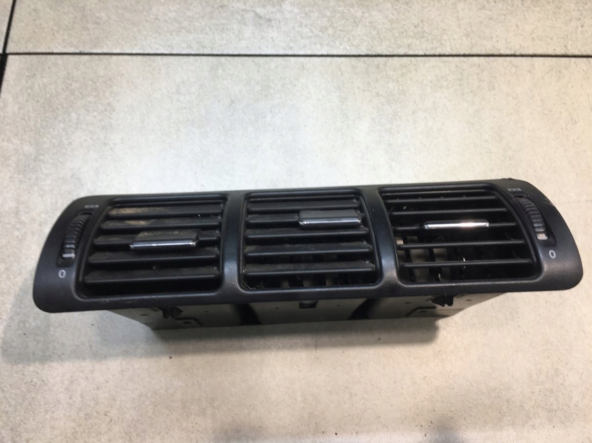 grid air conditioning devices central MERCEDES ML W163 A1638300054