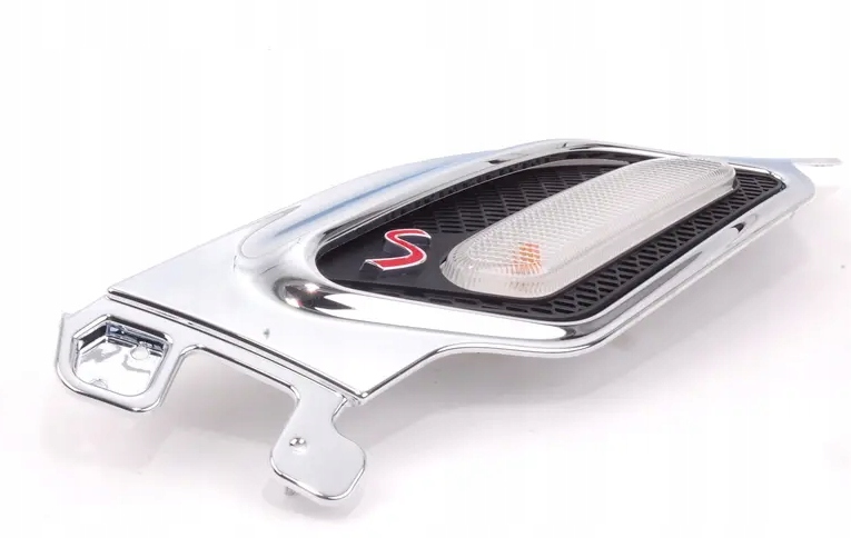 поворотник MINI R60 R61 левый хром