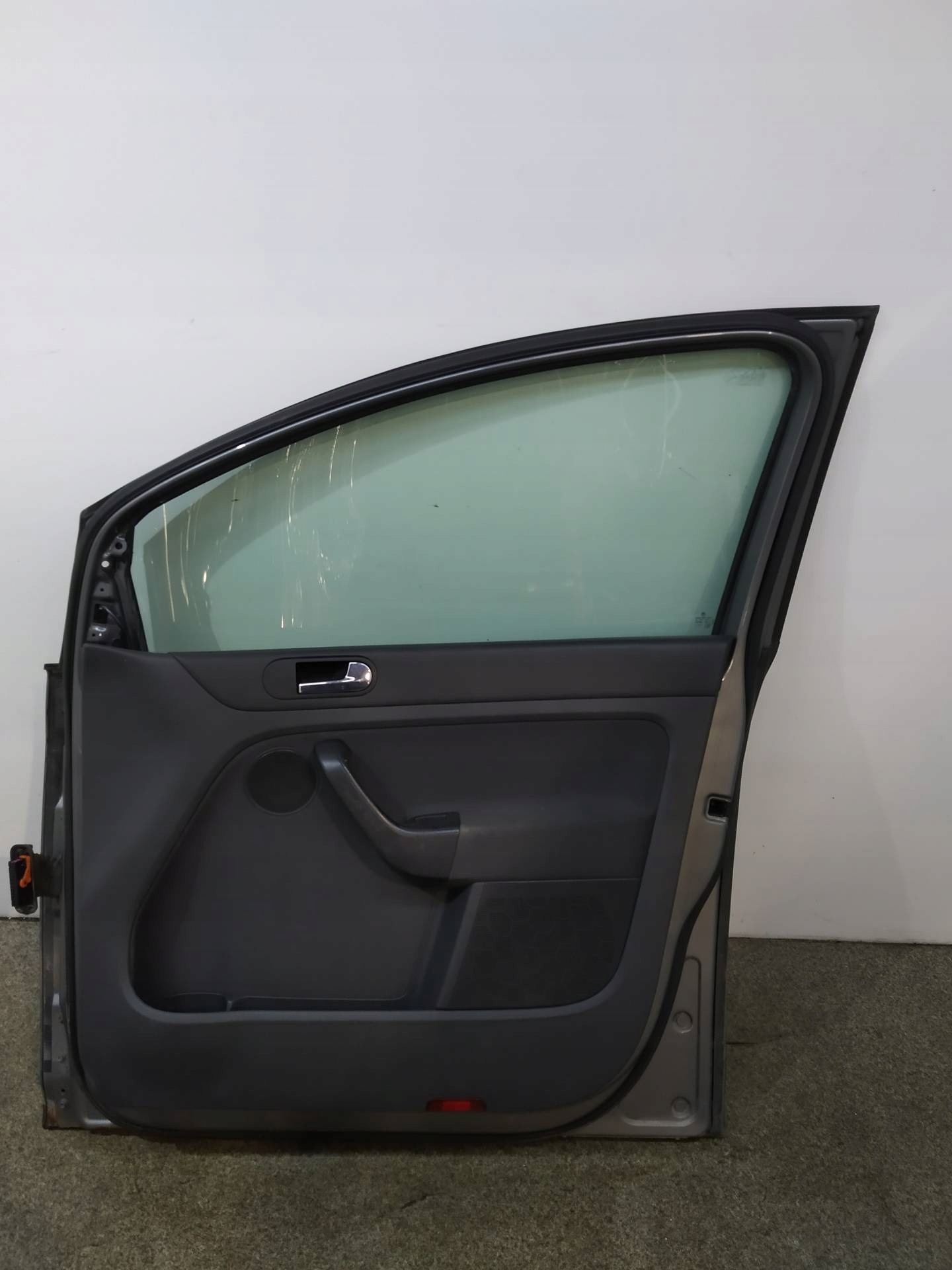 door right front plus LA7T VW Volkswagen Golf V (2004-2009)