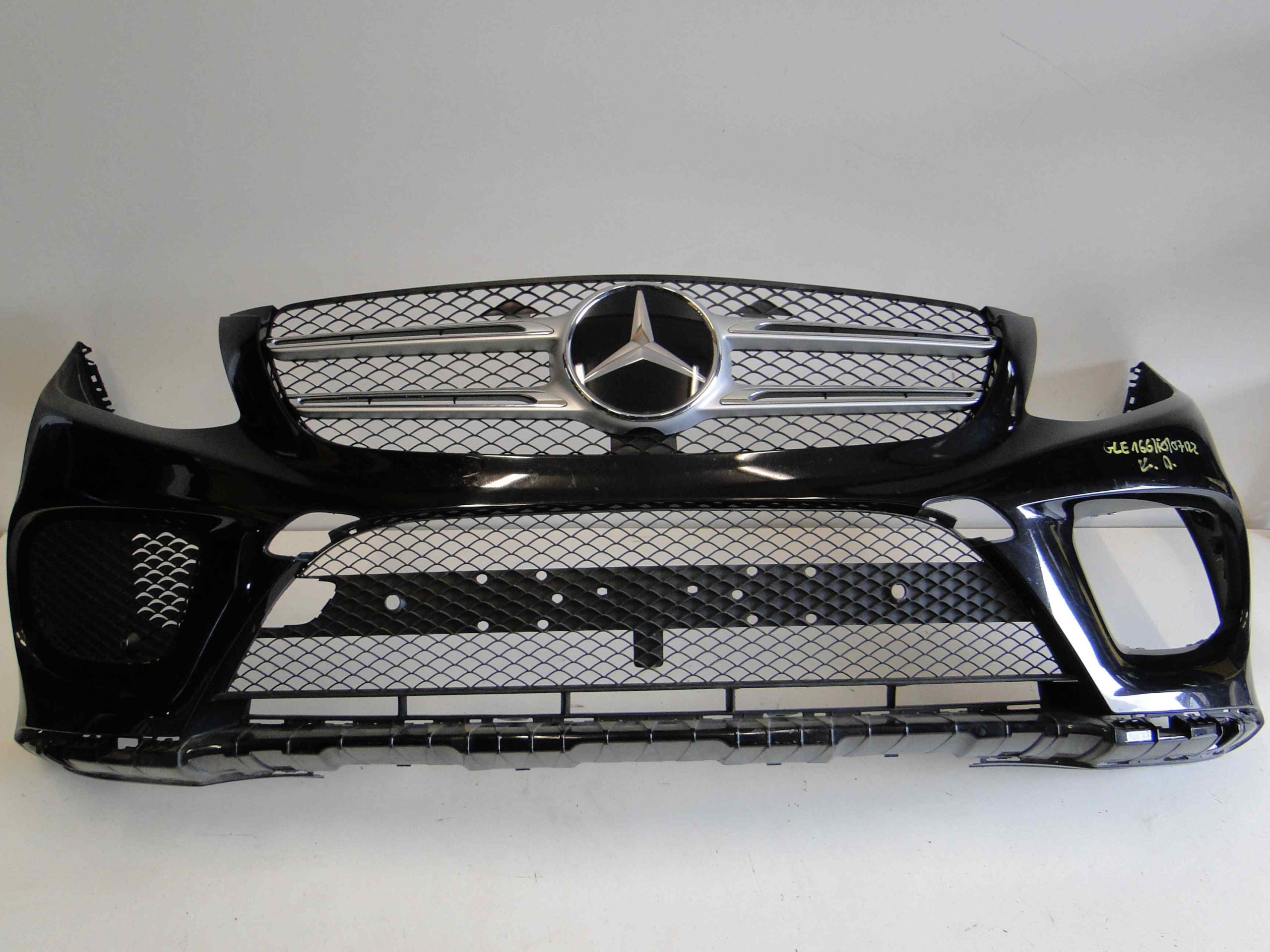 MERCEDES GLE W166 166 GRILL ATARAPA AMG RADAR Numer katalogowy części A1668880260