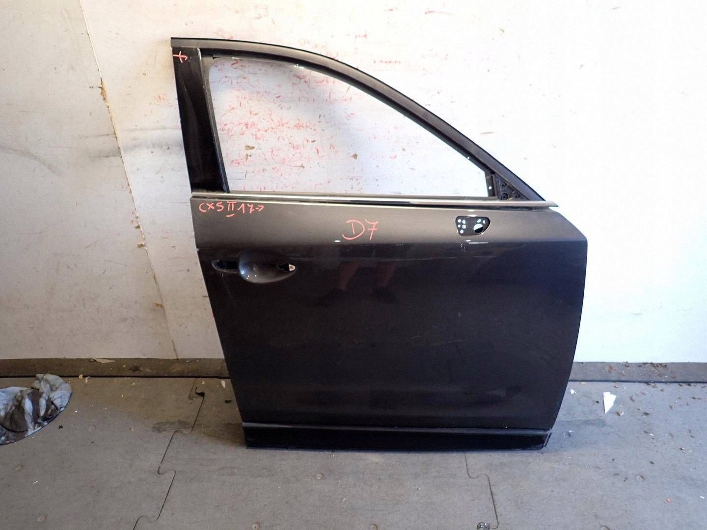 door front front right MAZDA CX5 II 2017- KB7W-58010