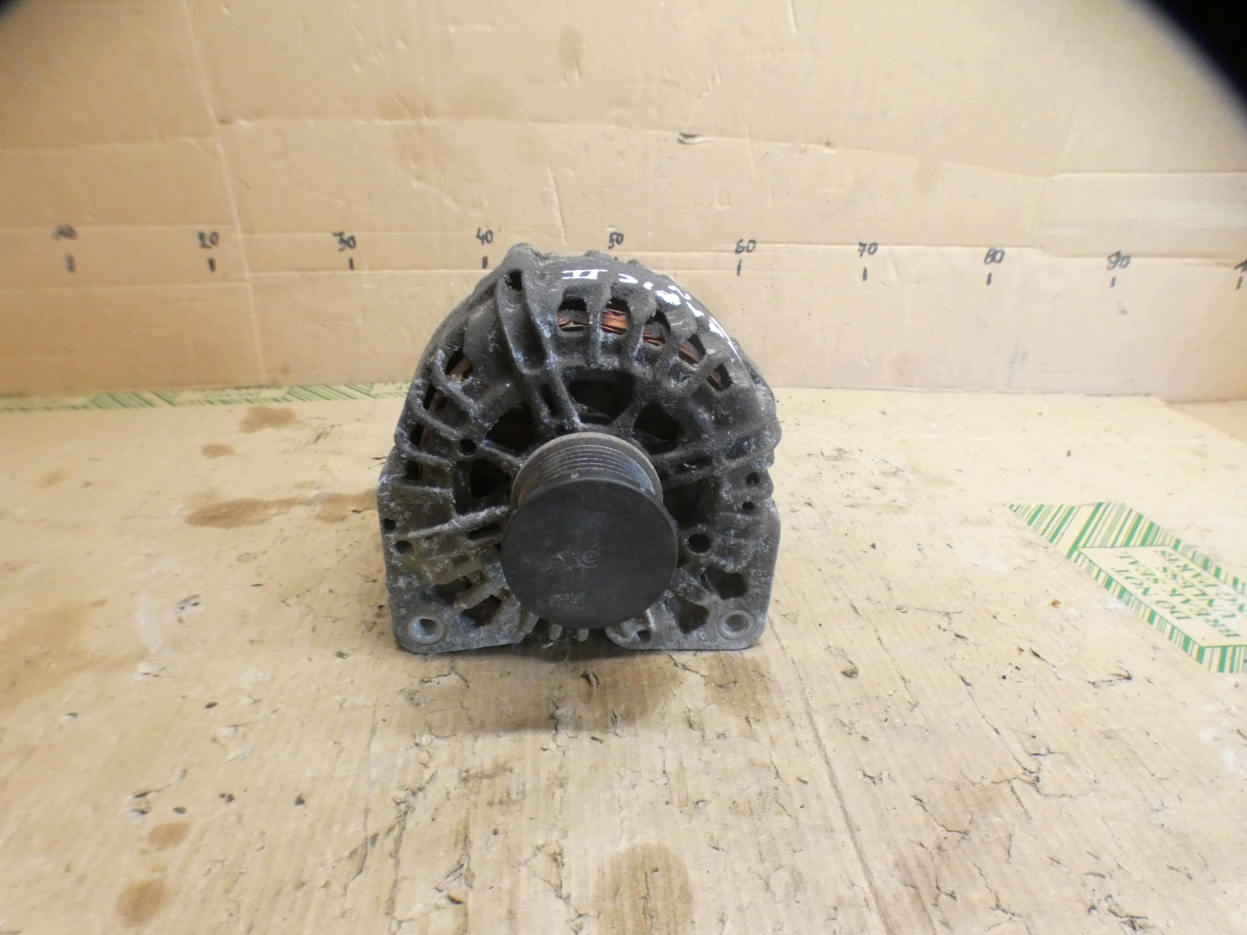 Alternator 820040459 Opel Vivaro Renault Trafic