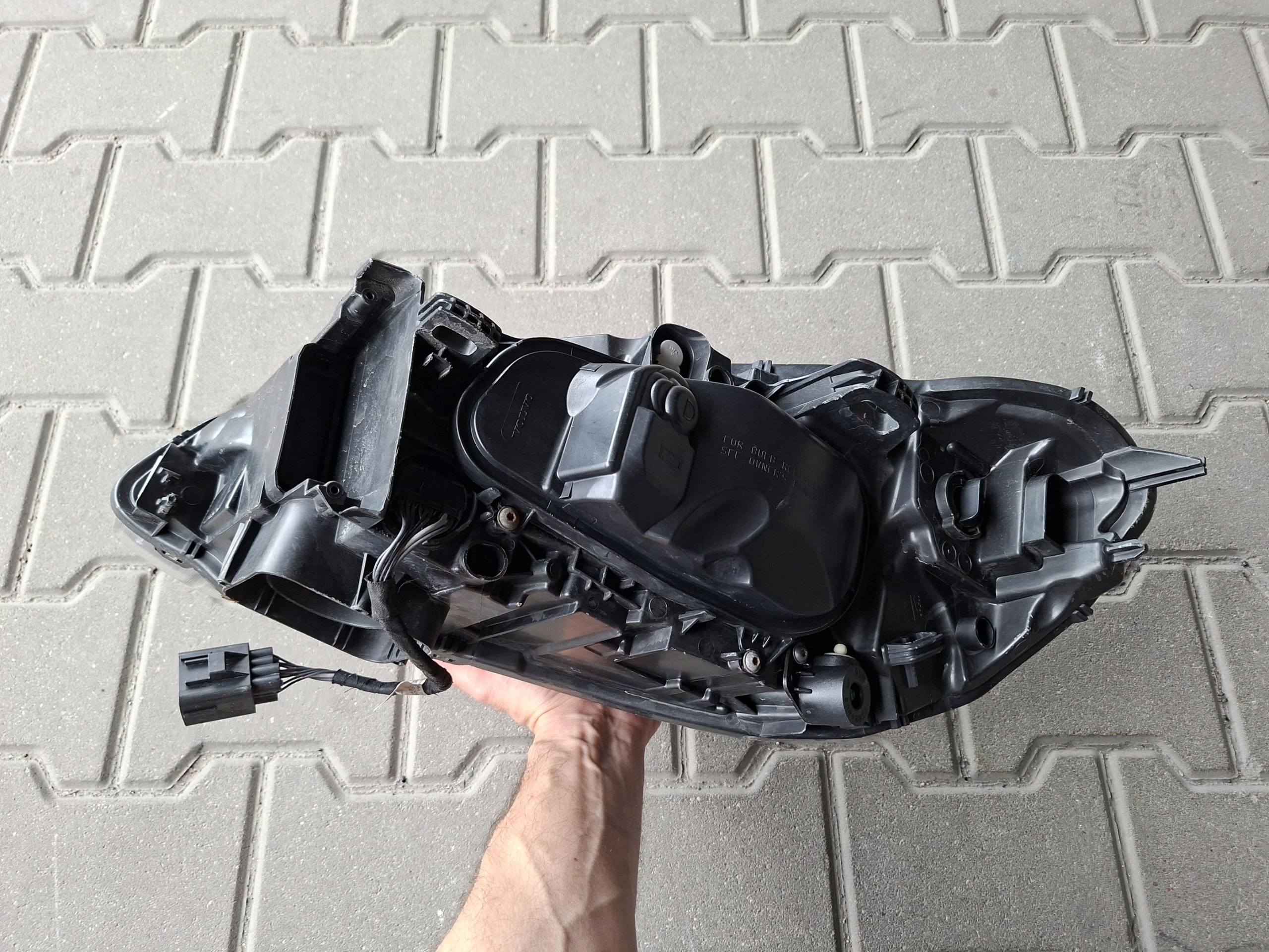light front right front right ANGLIK 31358112 VOLVO XC60 and LIFT