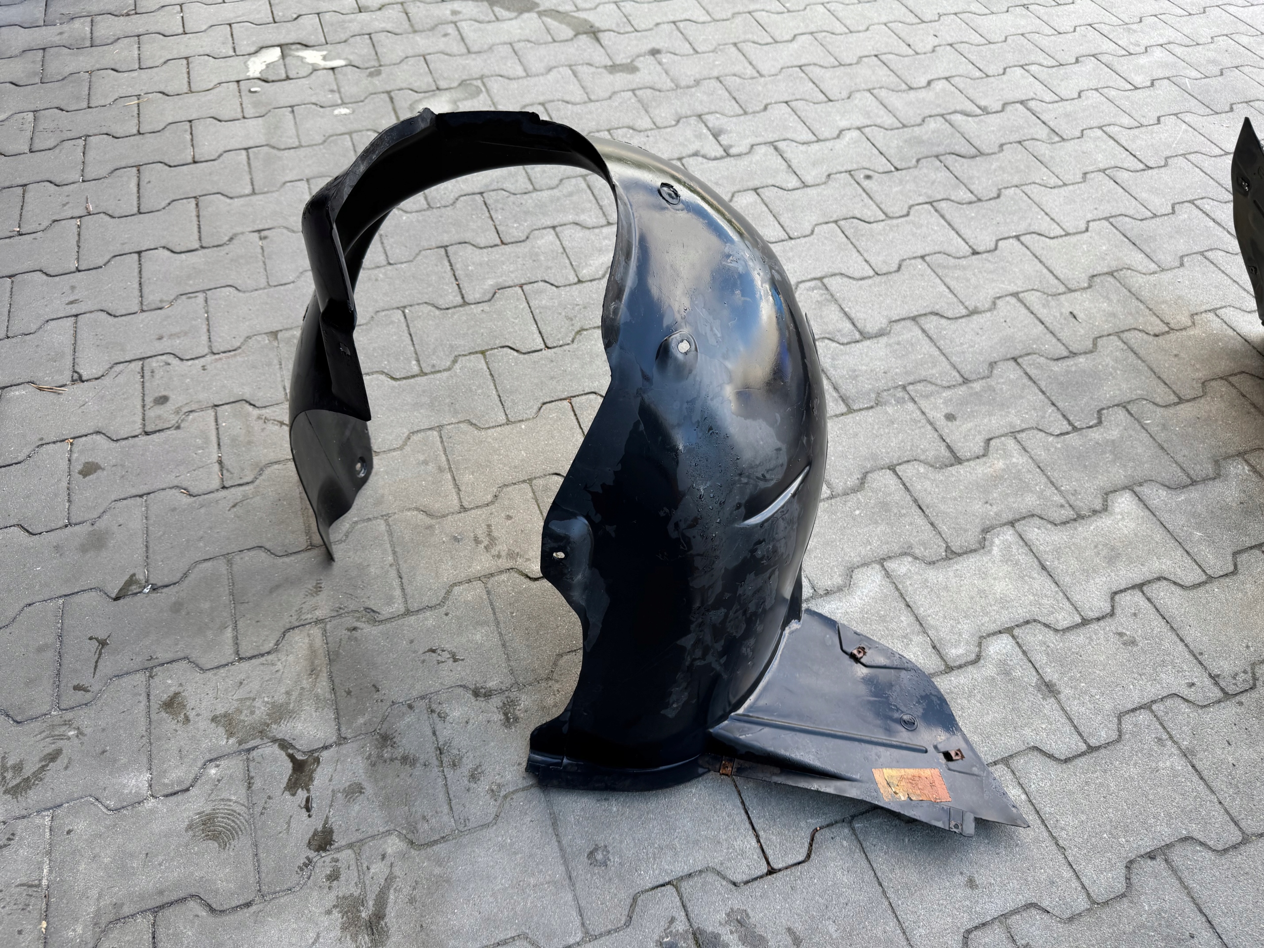 mudguard front front left VW VOLKSWAGEN FOX 5Z0809957
