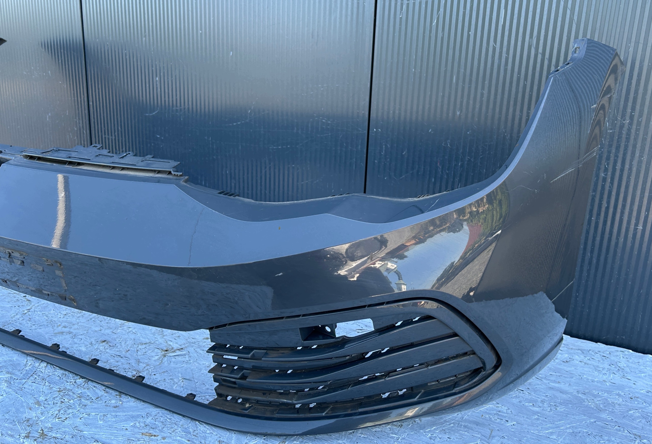 nárazník předek přední VW GOLF VIII 8