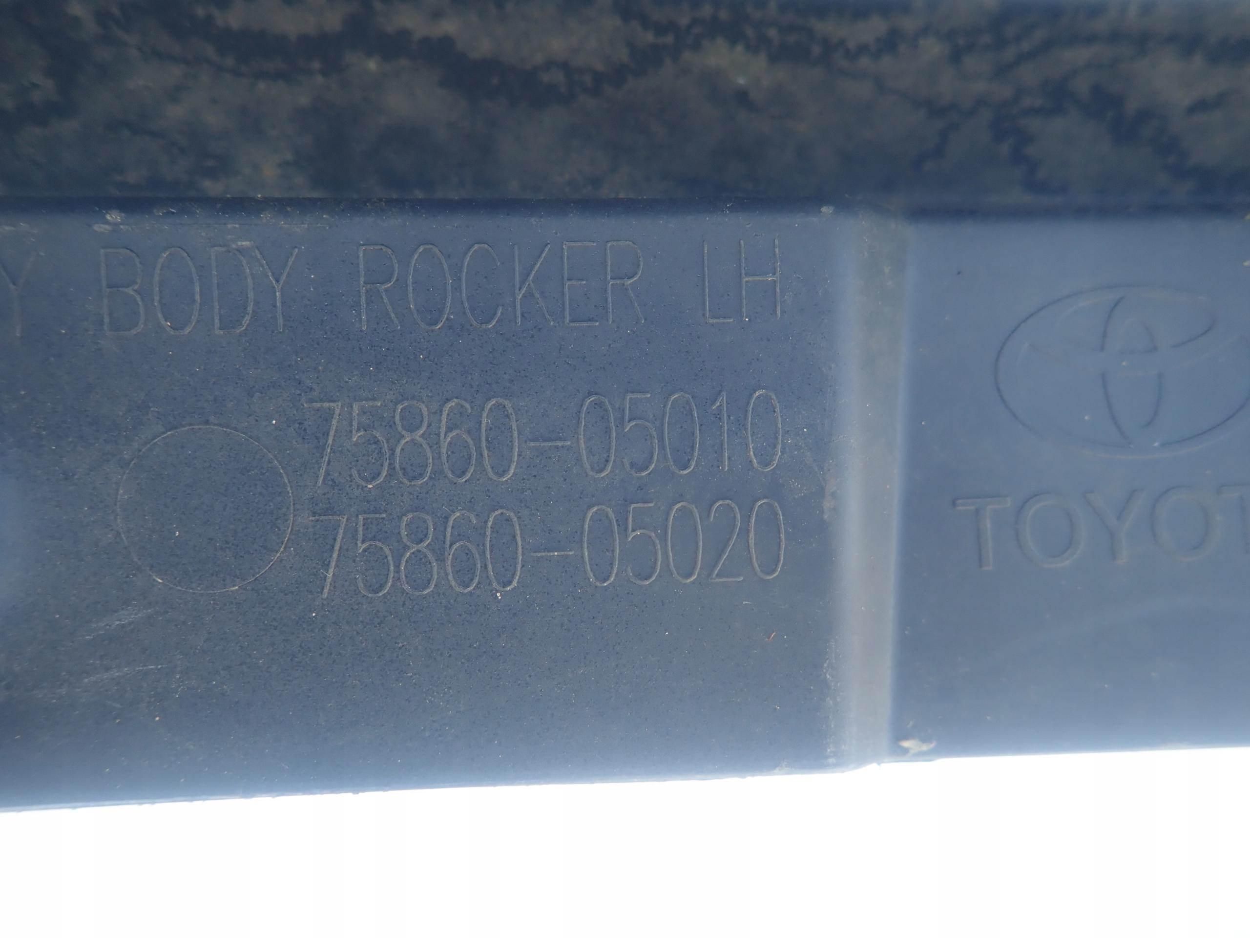 TOYOTA AVENSIS III T27 08-15 threshold left moulding