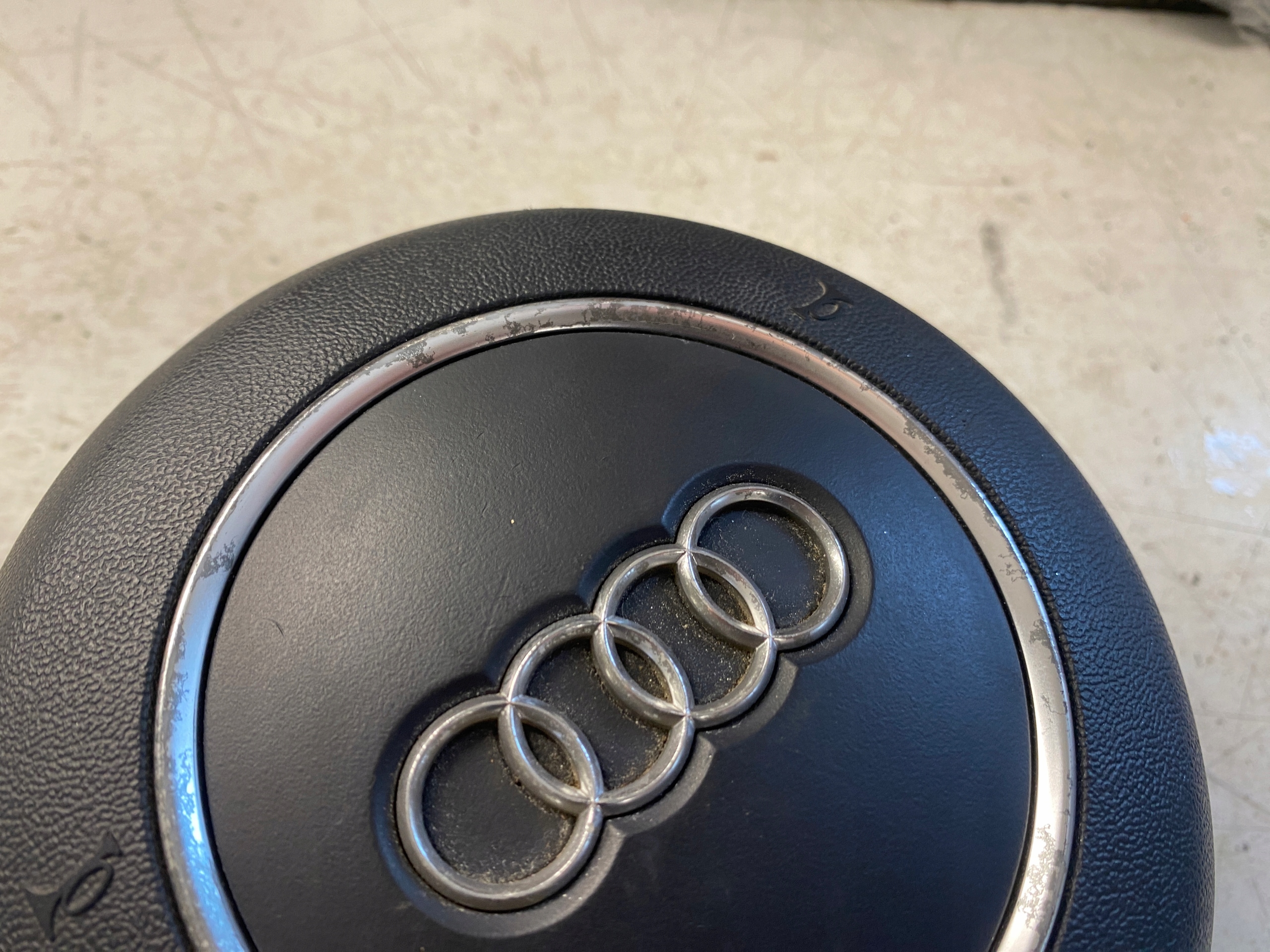 подушка водители Audi OE 8J0880201N
