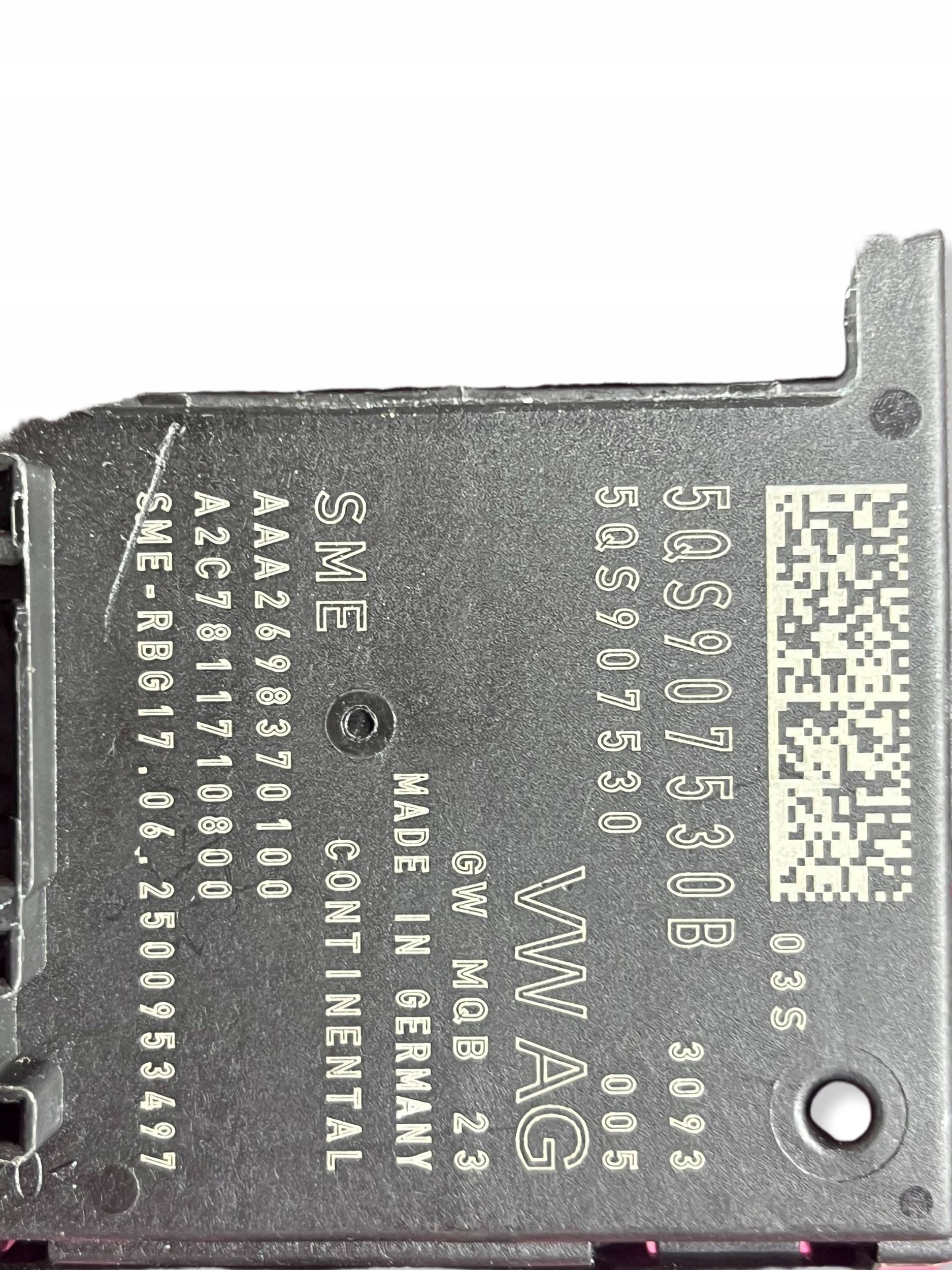 control unit module gateway Audi A3 5QS907530B !J