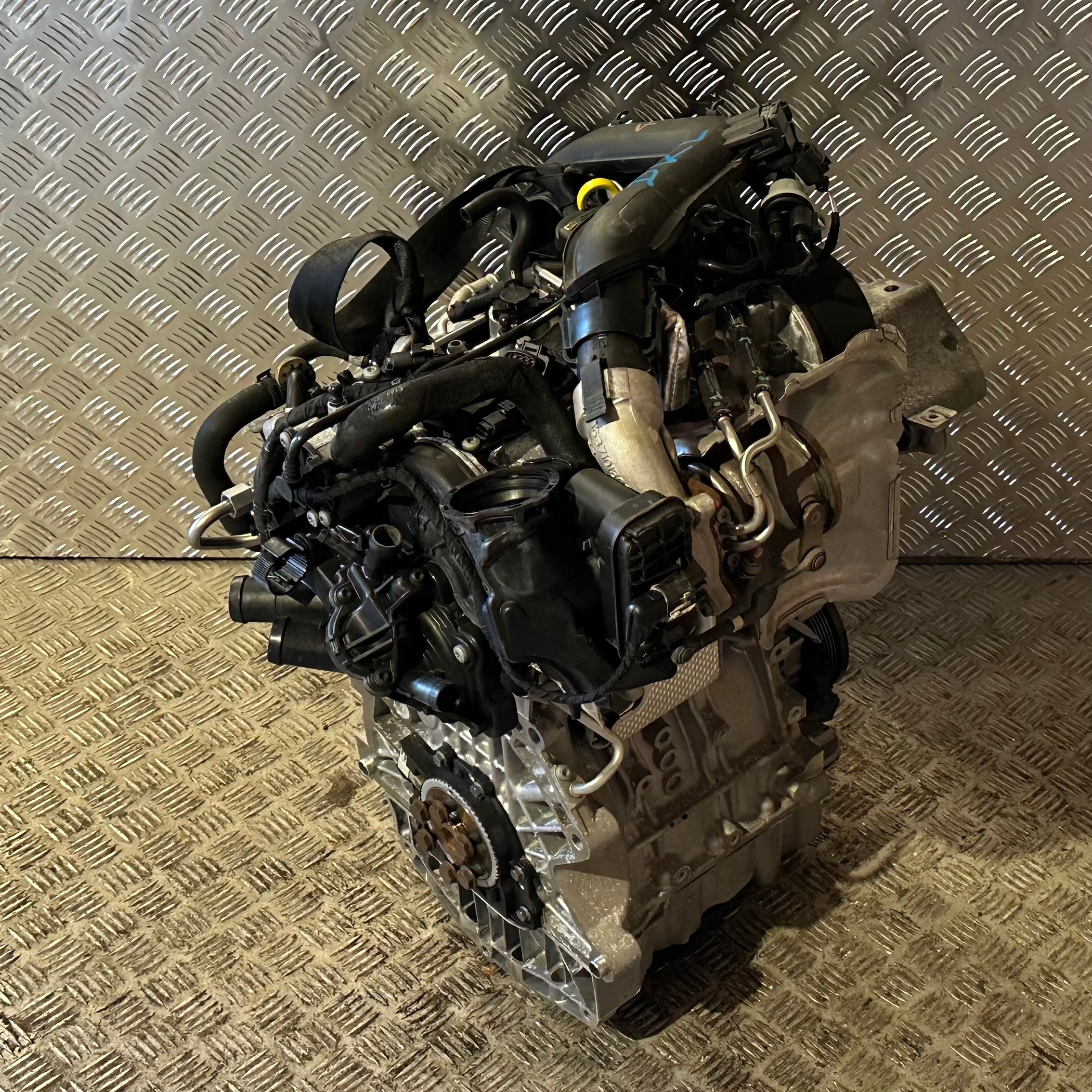 engine MOTOR complete DKL AUDI A1 82A 1.0 TSI SYMBOL DKL