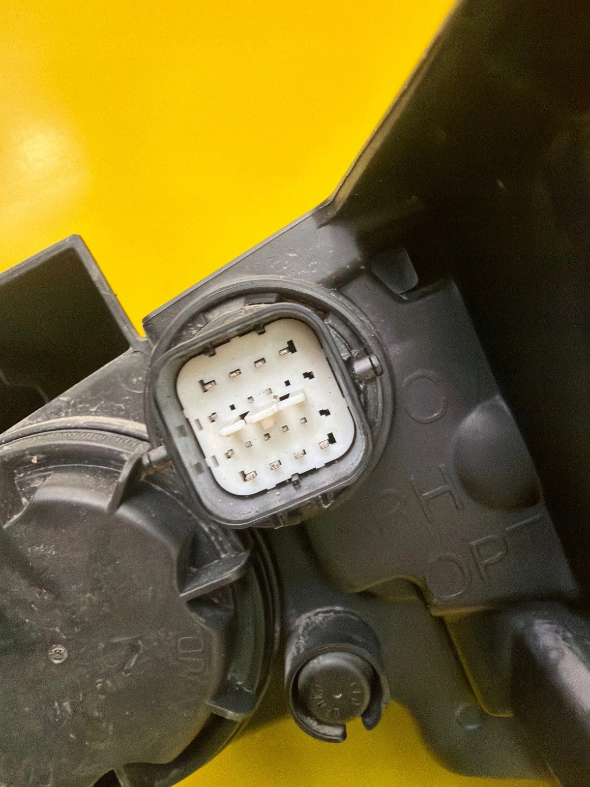 light right front Kia EV6 EV-6 Full Led