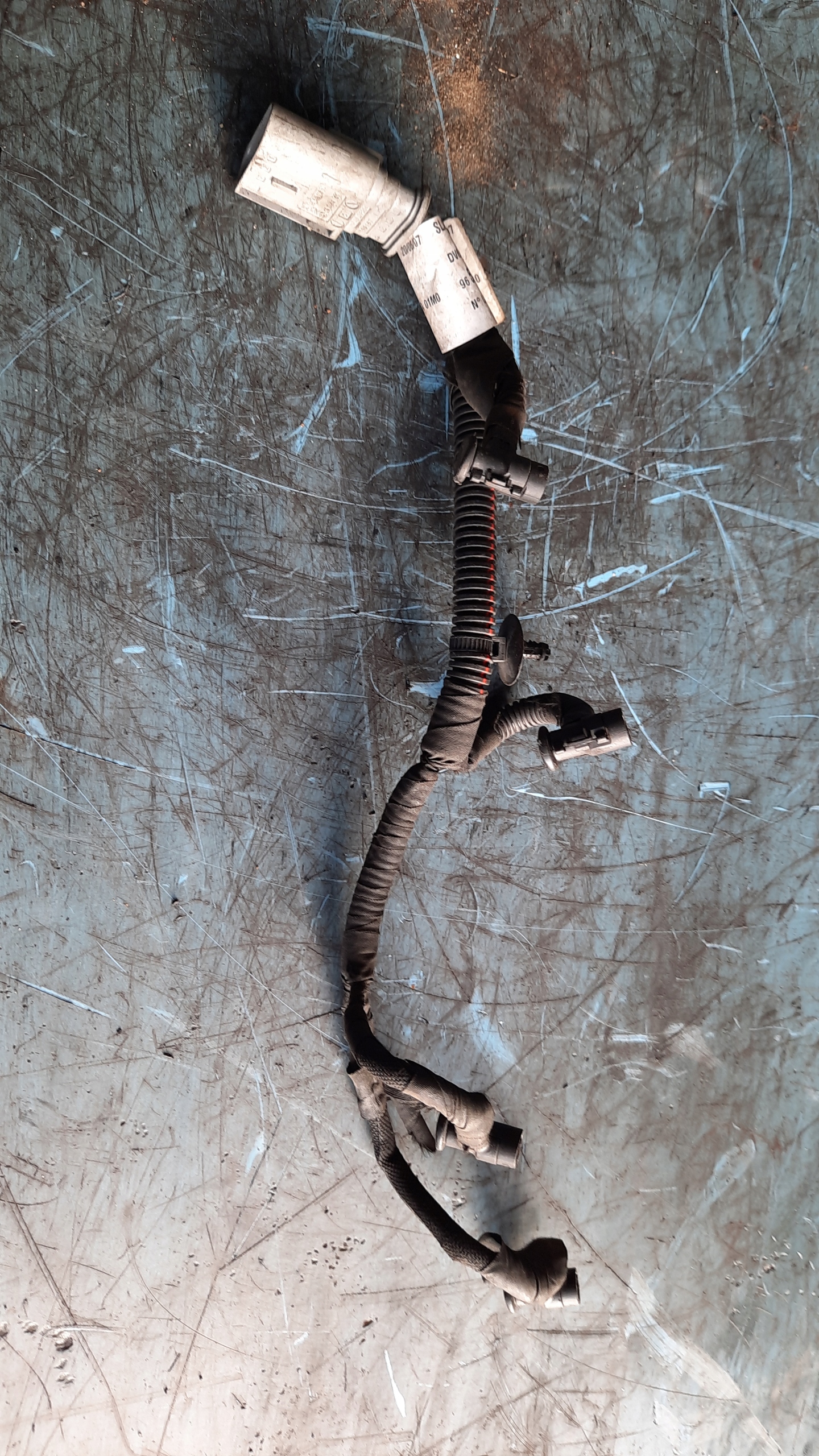 INSTALACJA WIĄZKA ŚWIEC ŻAROWYCH CITROEN C4 1.6D