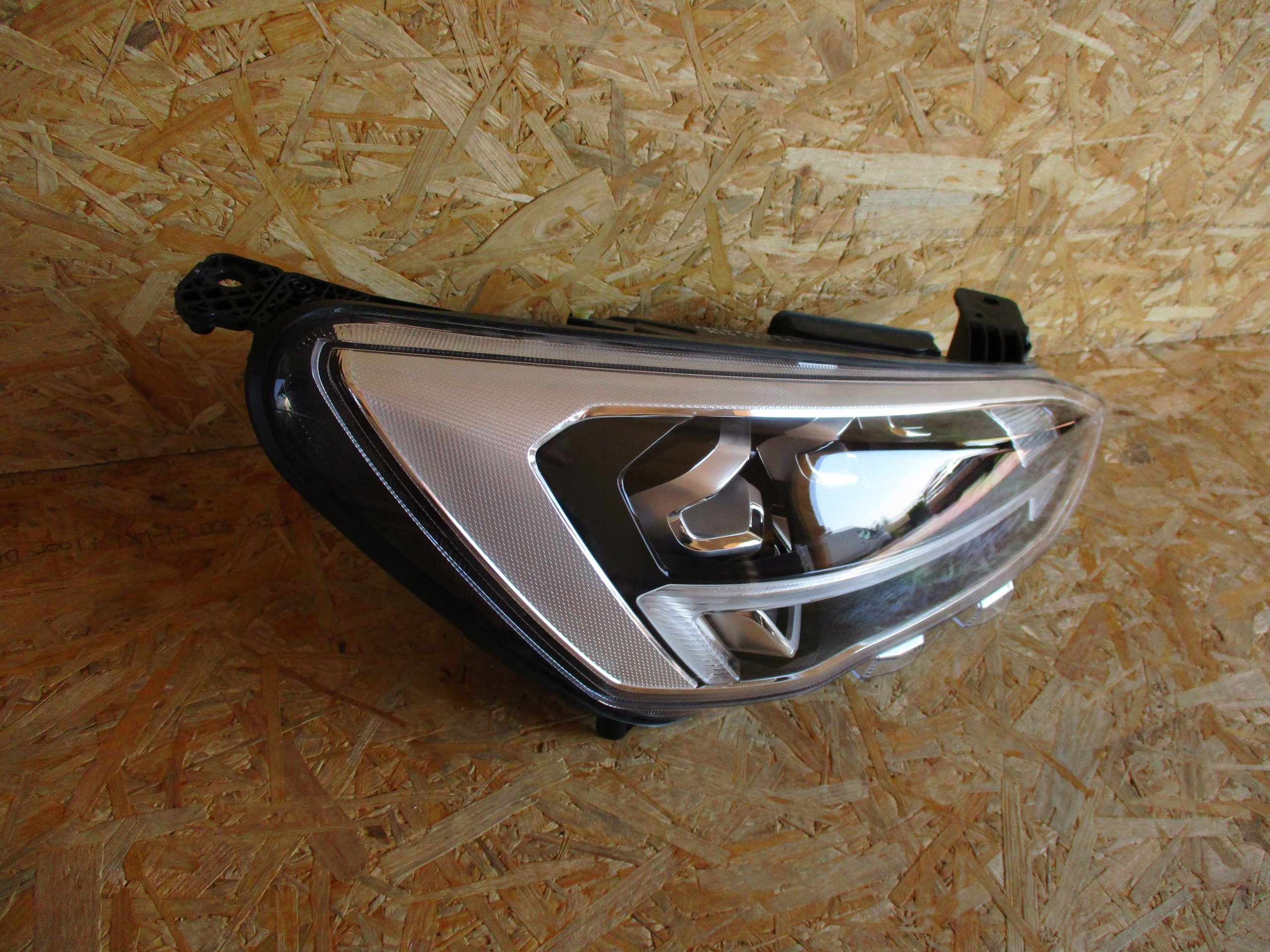 light right FORD FOCUS MK4 FULL LED