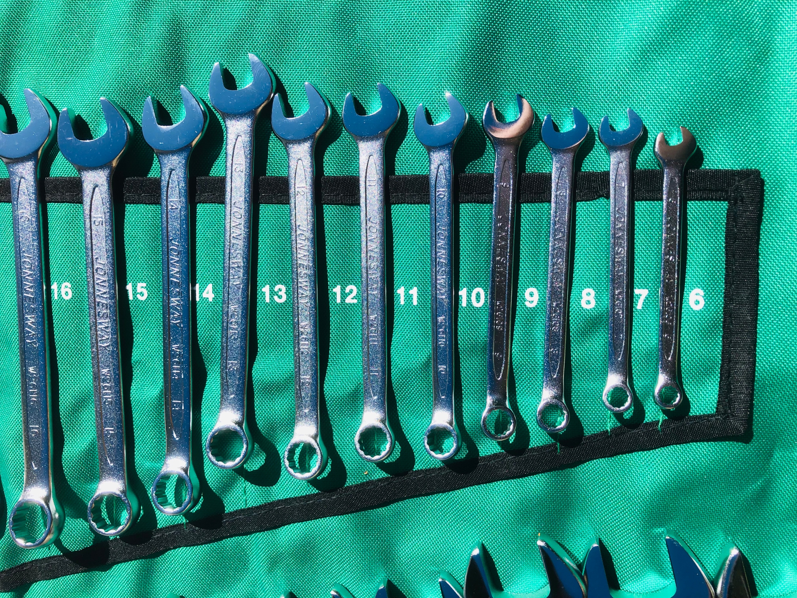 2ee660e741e1bbe0c58f1d50fe0c