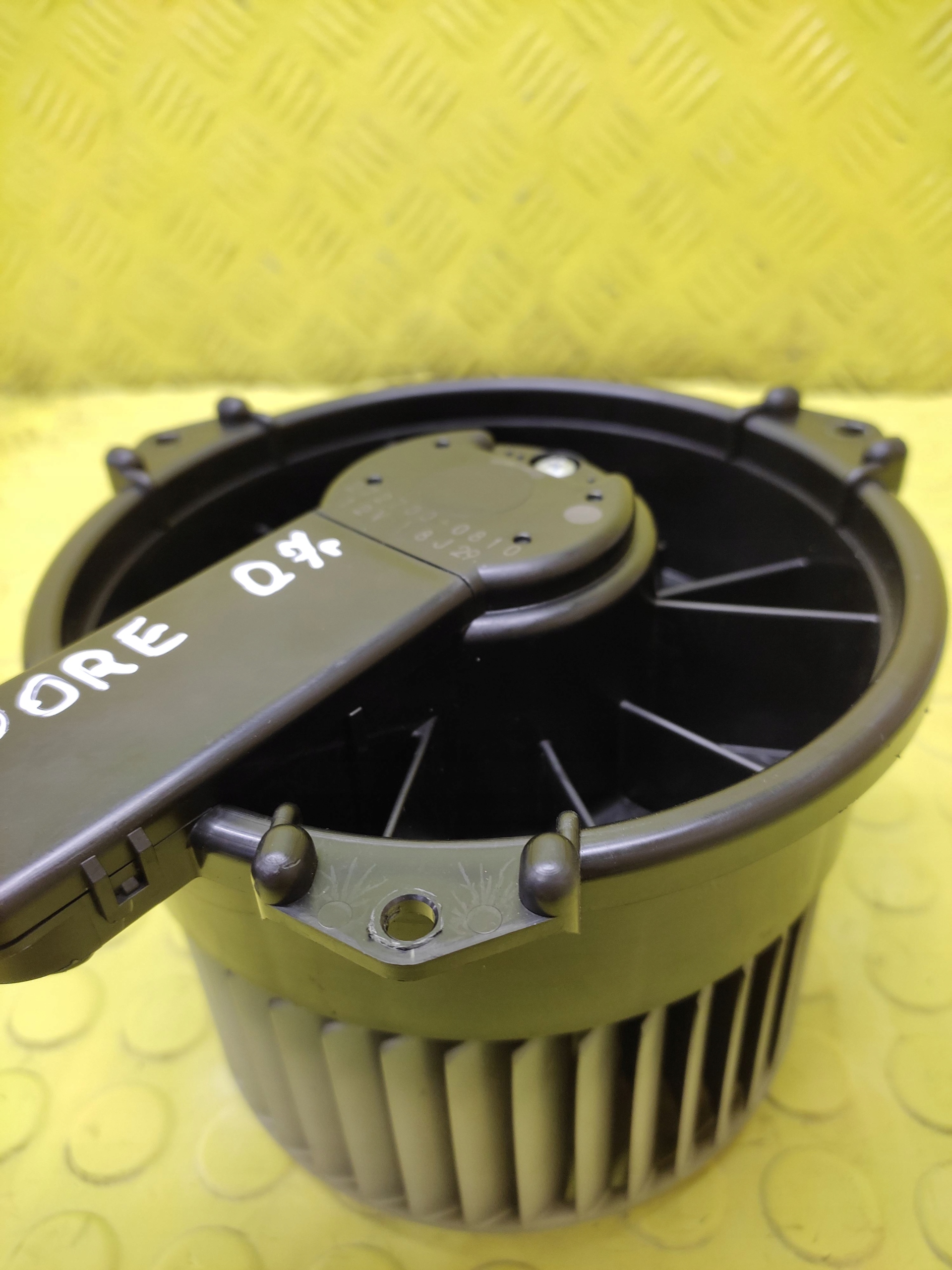 DAIHATSU CUORE VII DMUCHAWA luft 2727000810