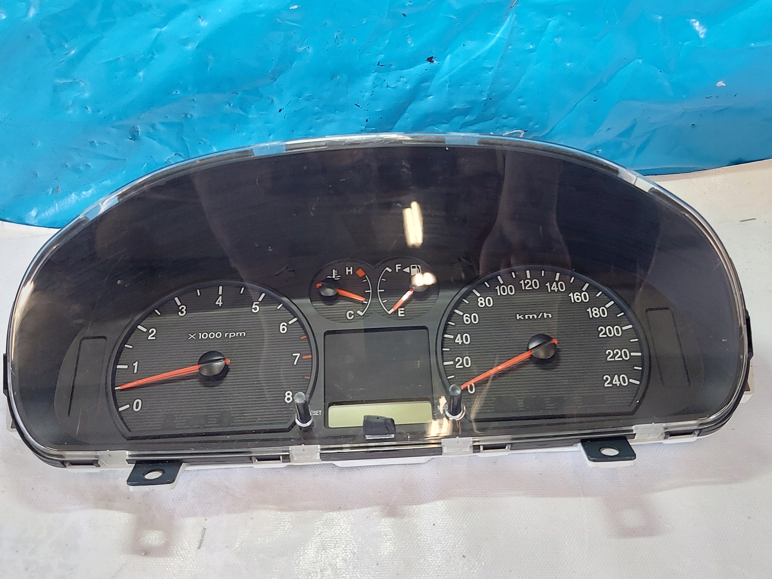 dials clock HYUNDAI SONATA 2.7 V6 EF 940033D966