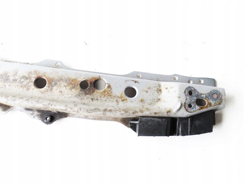 BELKA POD CHŁODNICĘ TOYOTA YARIS II 2006-2011 ROK 1F8 Producent części Toyota OE