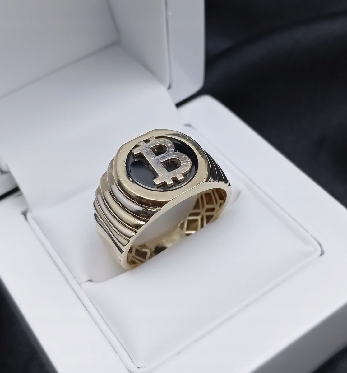 Wyjątkowy Złoty Sygnet Bitcoin 6,58G P585 R28 • Cena, Opinie - Allegro