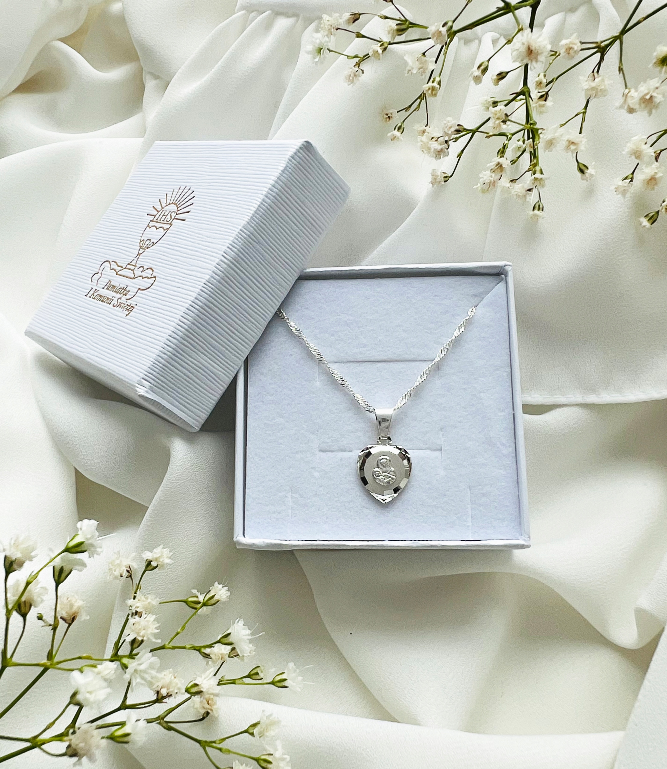 SREBRNY ŁAŃCUSZEK KOMUNIJNY I MEDALIK SERCE KOMUNIA CHRZCINY SREBRO 925 Marka Abrasar