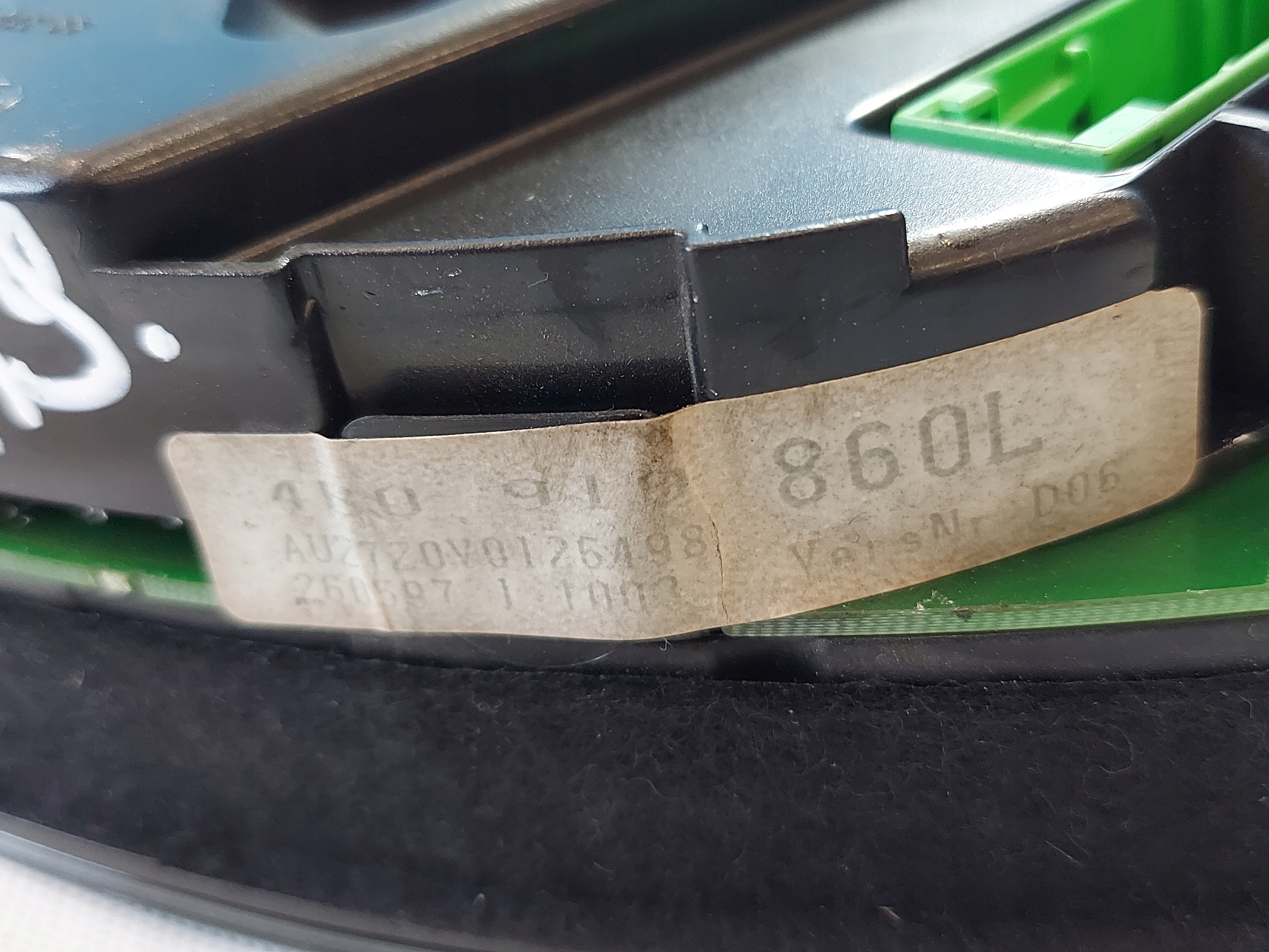 dials clock A6 C5 2.4 V6 4B0919860L