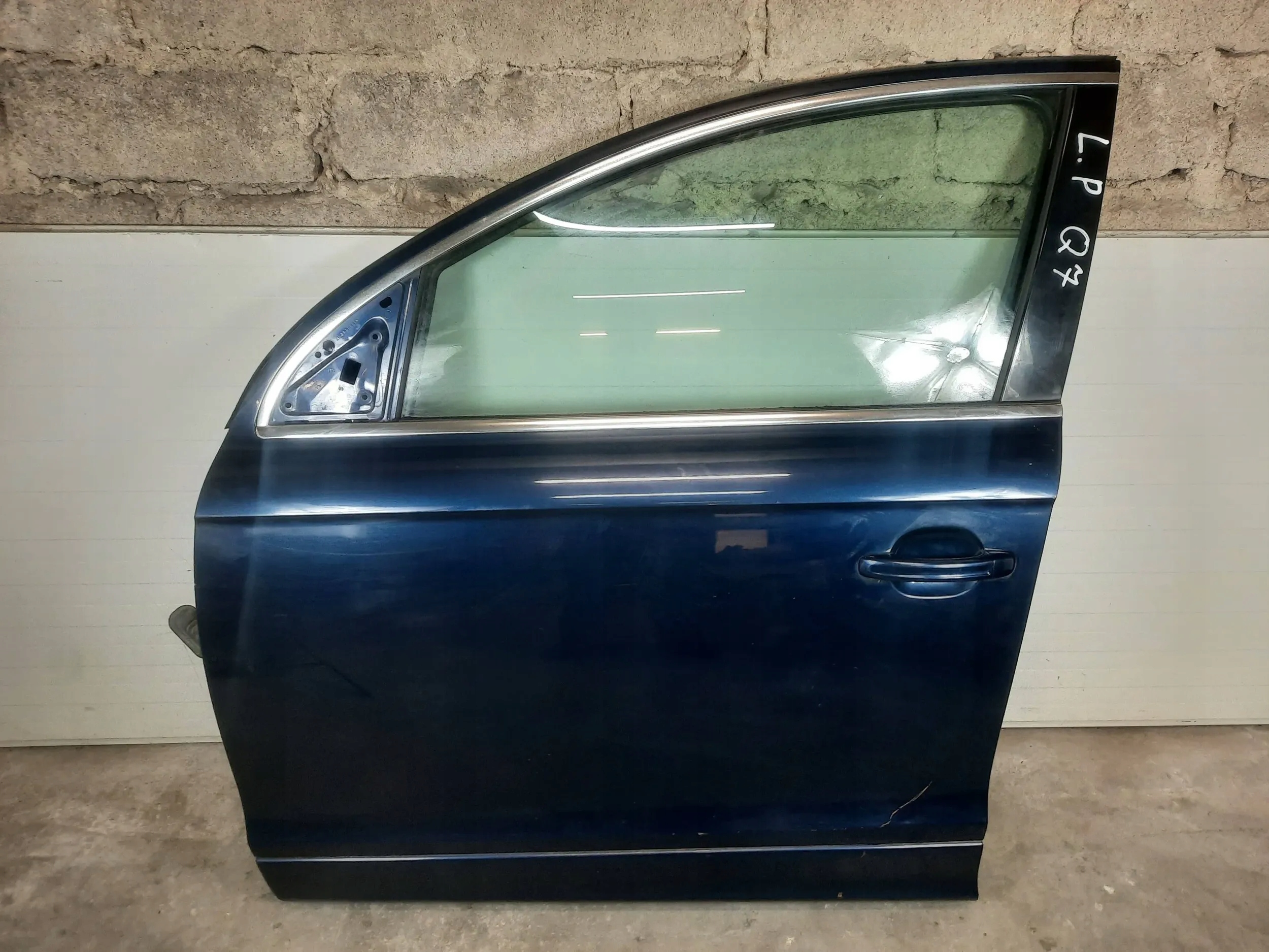 DRZWI LEWY PRZÓD LEWE PRZEDNIE AUDI Q7 4L