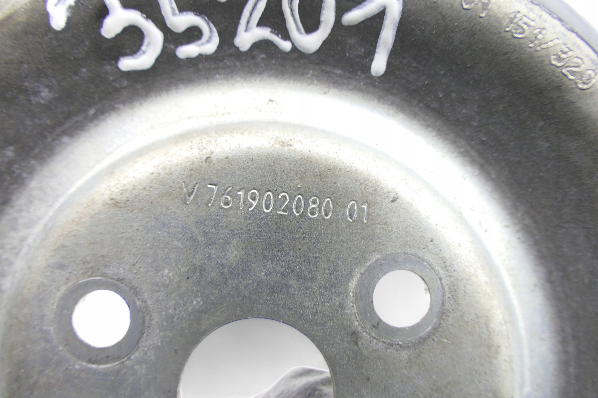 remenica Pompy vode MINI R56 1.6 V761902080