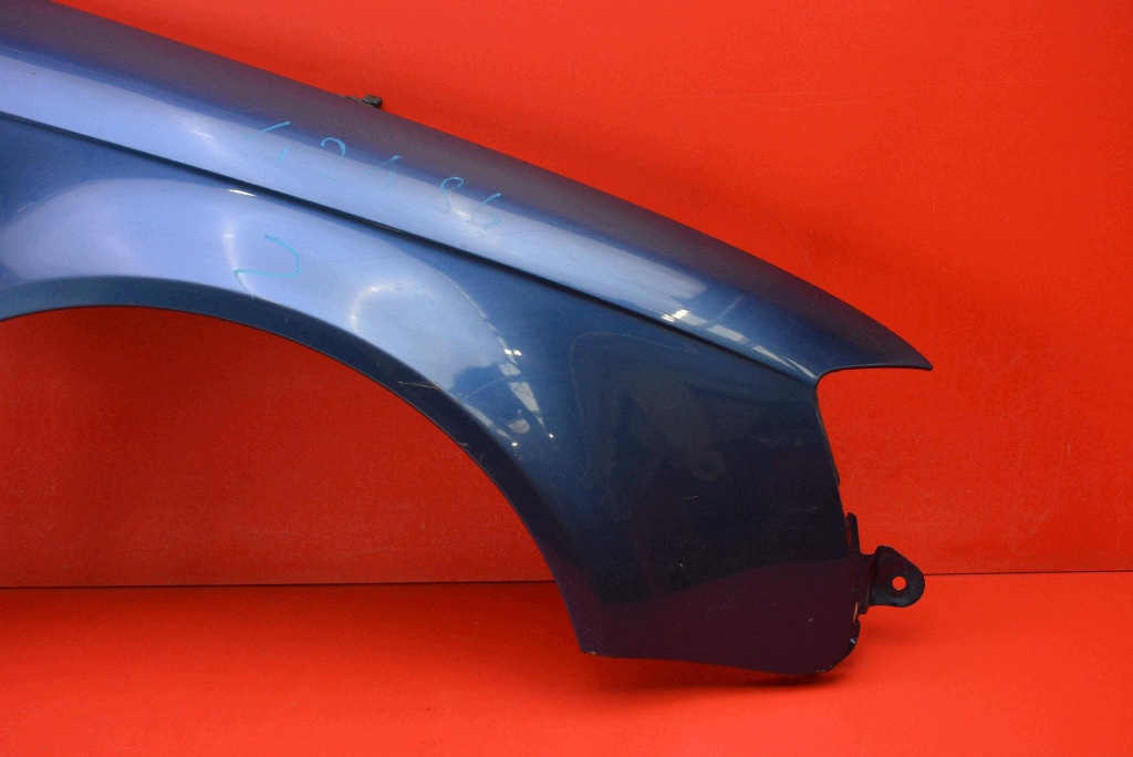 fender right front front blue AUDI A4 B7 04-08