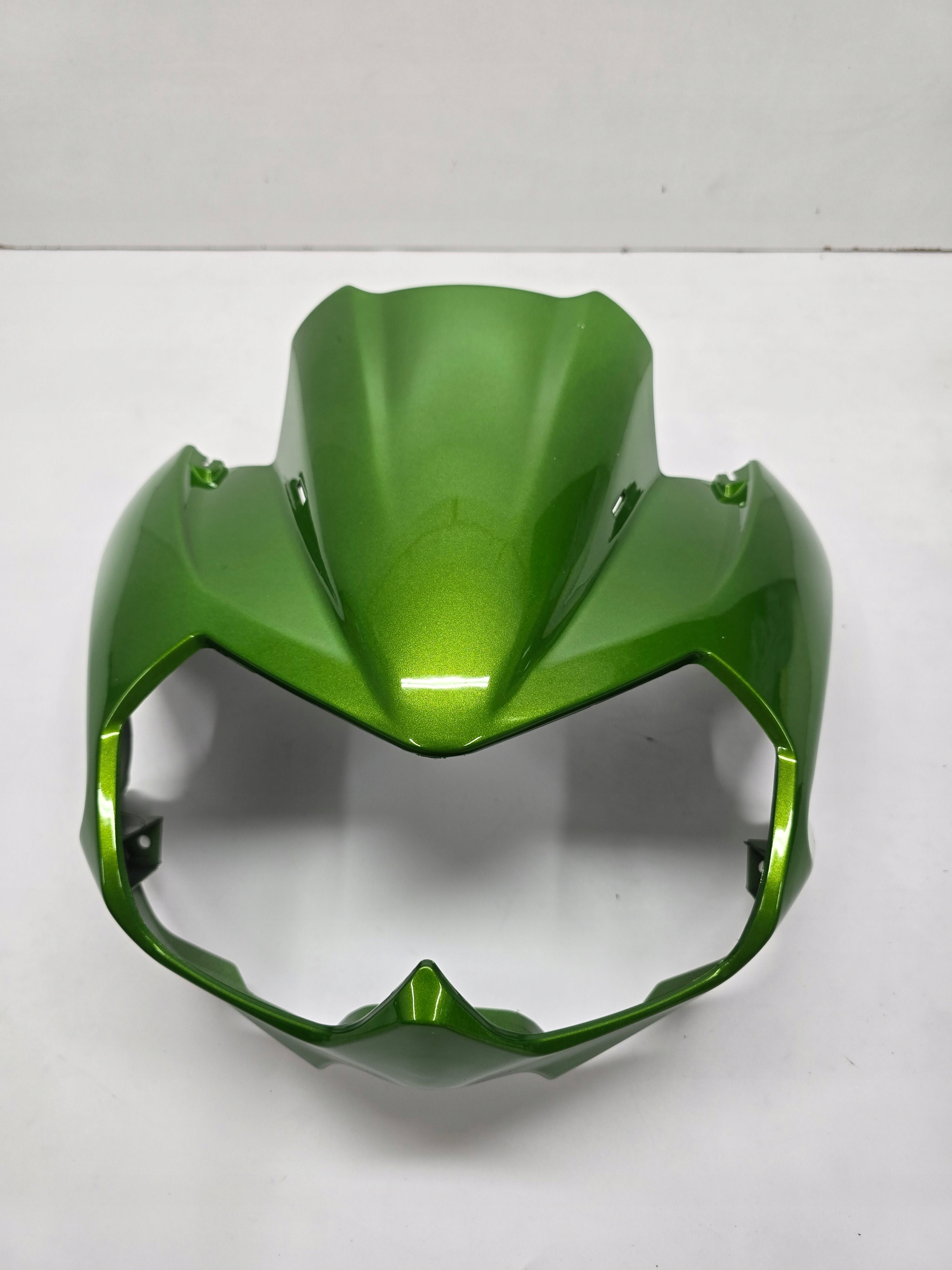 Czasza owiewka czacha Kawasaki Z750 Z 750 lata produkcji 04-06r