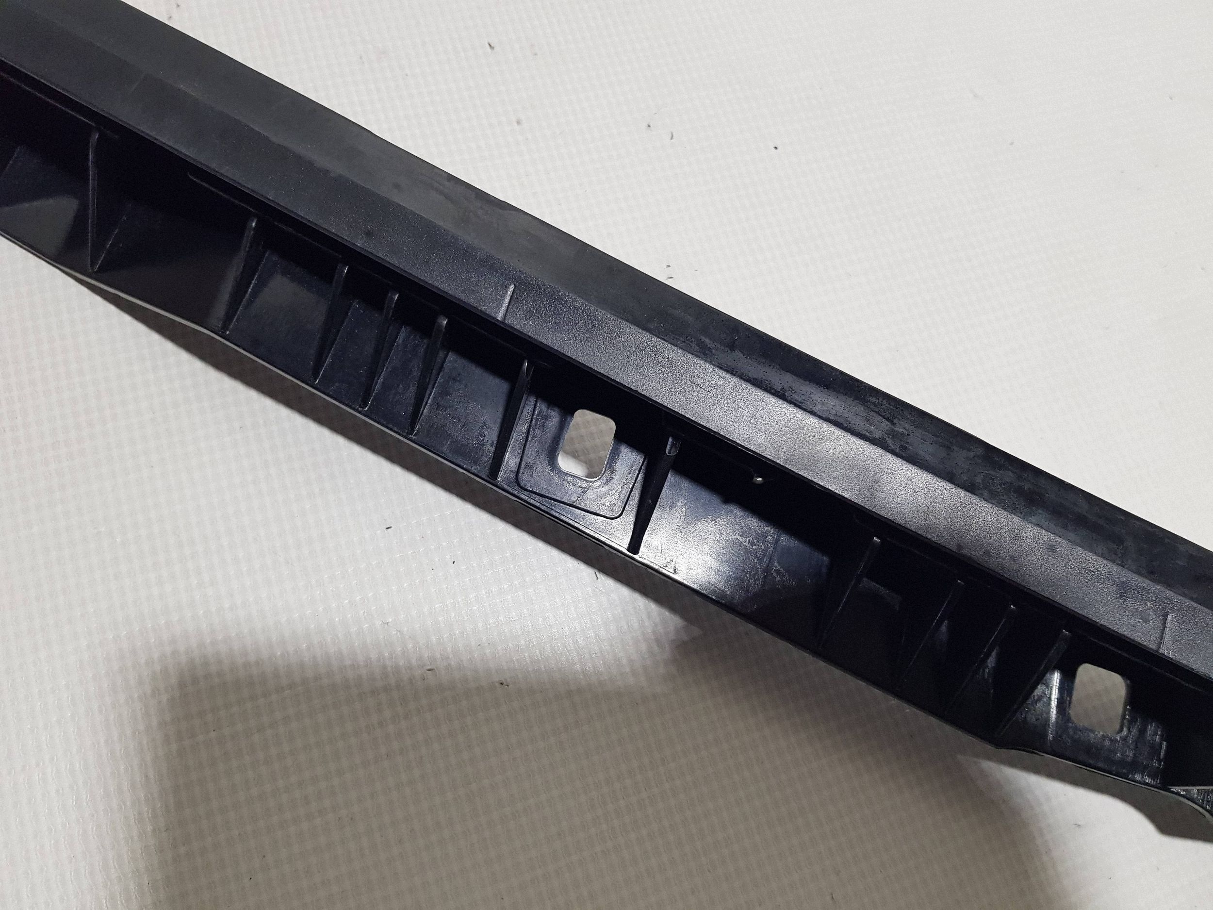 support bracket of a bumper front MERCEDES W218 CLS A2188853865