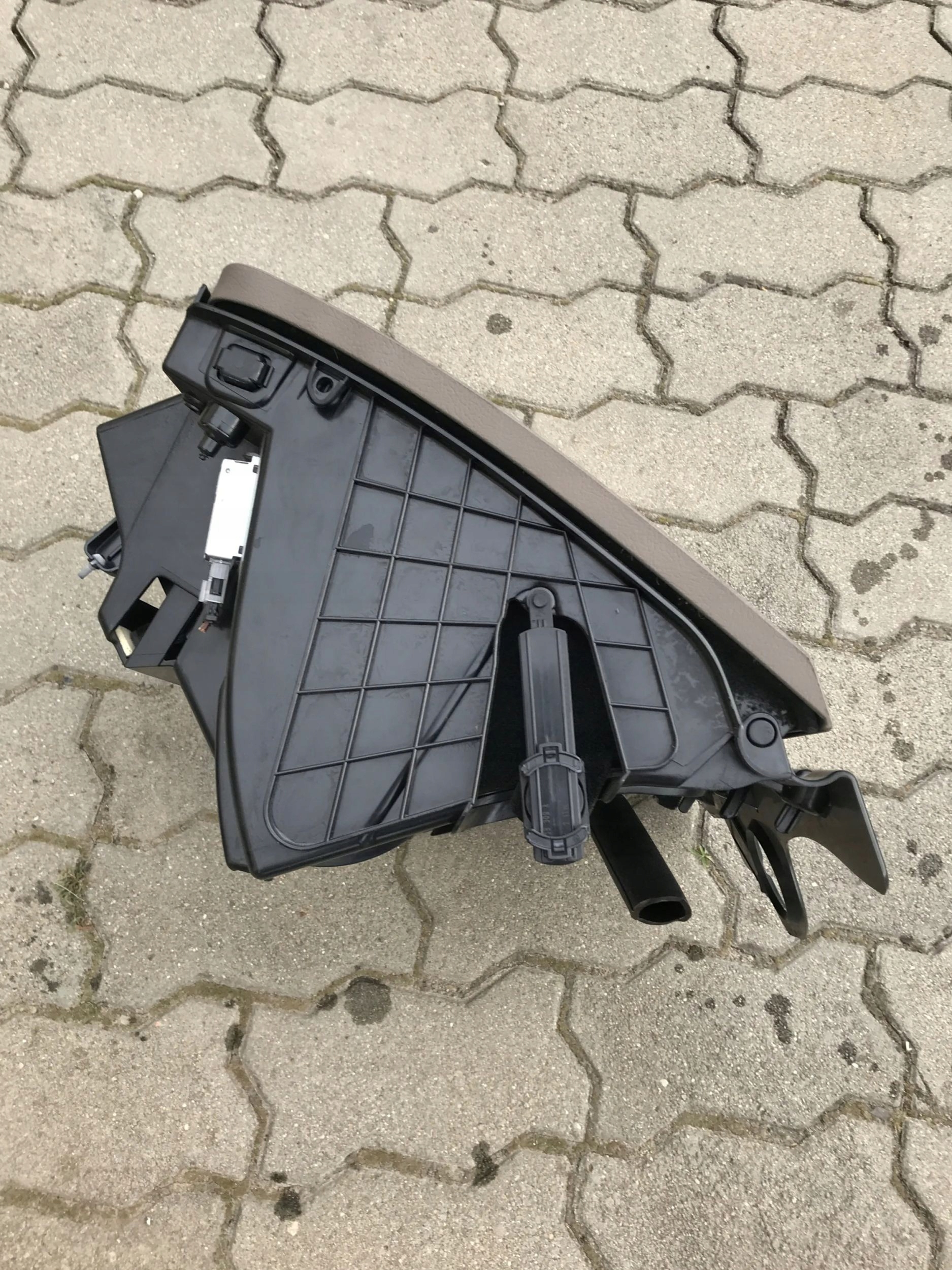 Handschuhfach des Beifahrers VW PASSAT B6 3C1857097BF
