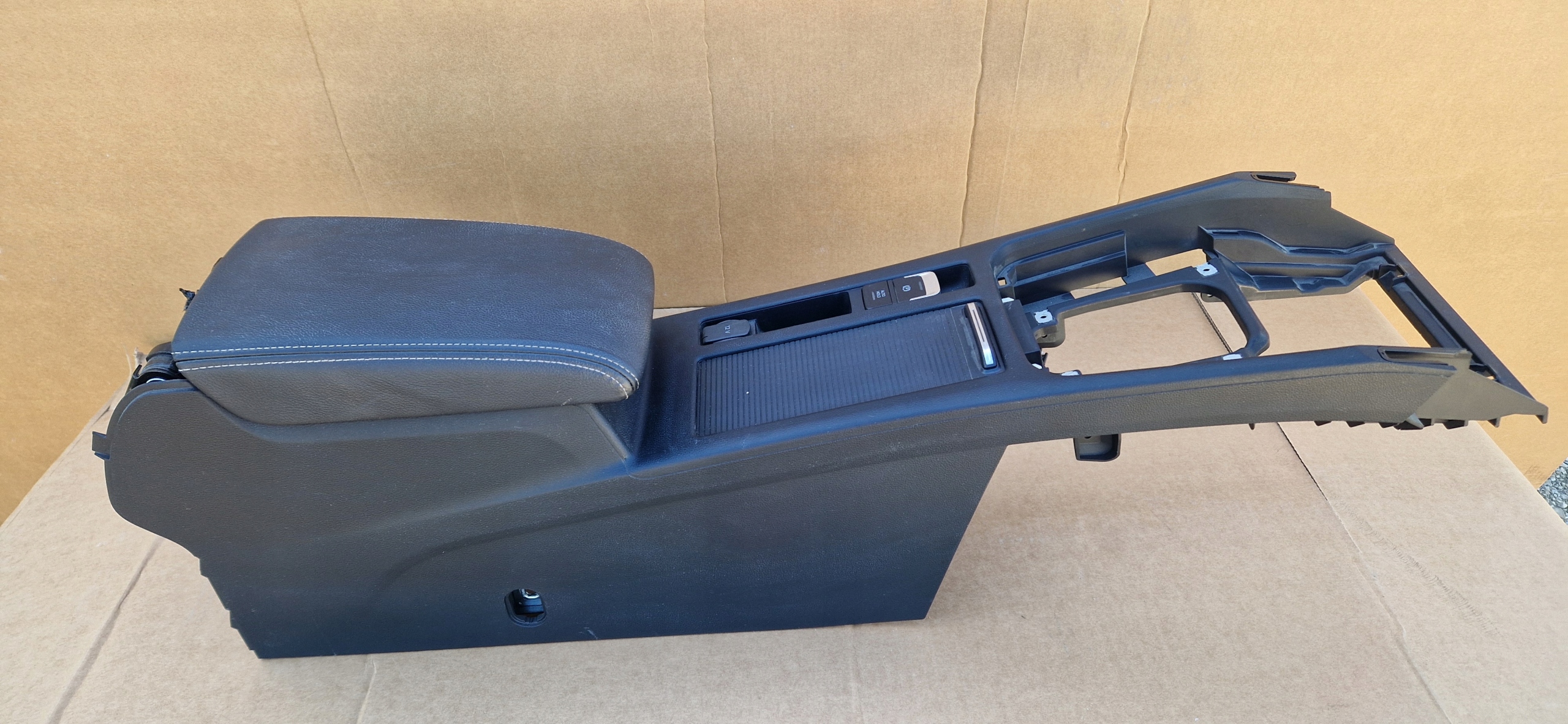 armrest leather TUNEL blower fan SKODA SUPERB III control unit